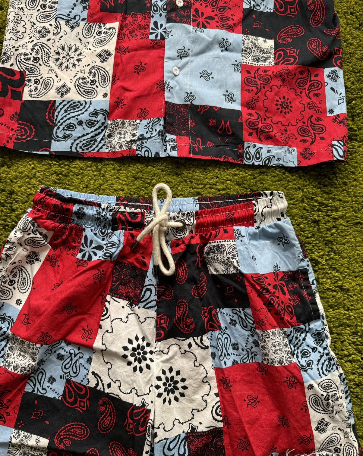 Karl Kani × Vintage Karl Kani bandana pattern camp collar shirt + shorts suit Size US S / EU 44-46 / 1 - 2 Thumbnail