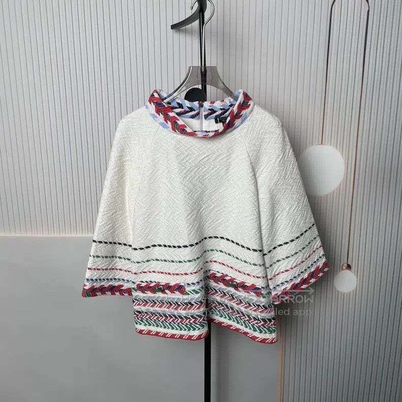 Chanel Chanel Thick tweed long sleeves Size XS / US 0-2 / IT 36-38 - 1 Thumbnail