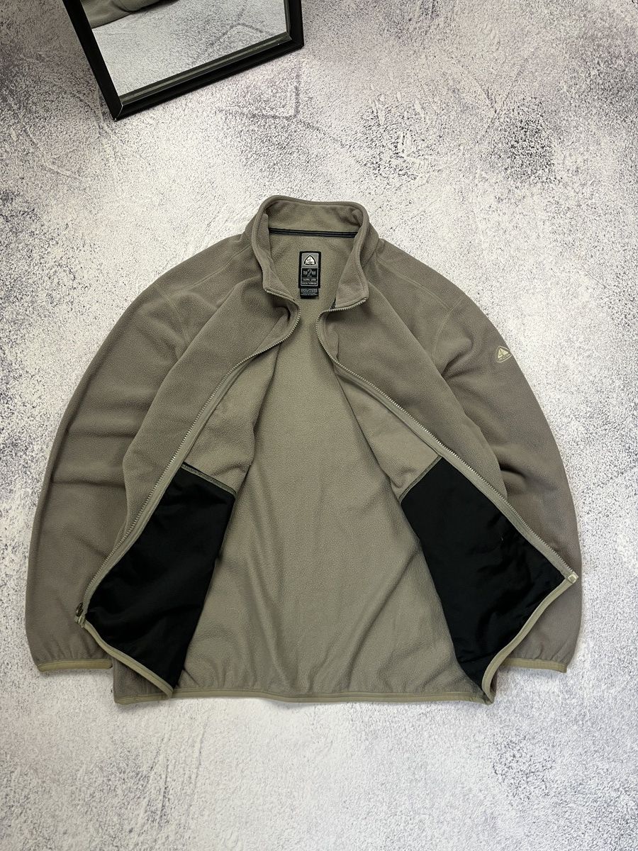 Nike Vintage Nike ACG Fleece Jacket Baggy Beige Mens Y2K 90’s Size US XL / EU 56 / 4 - 9 Thumbnail