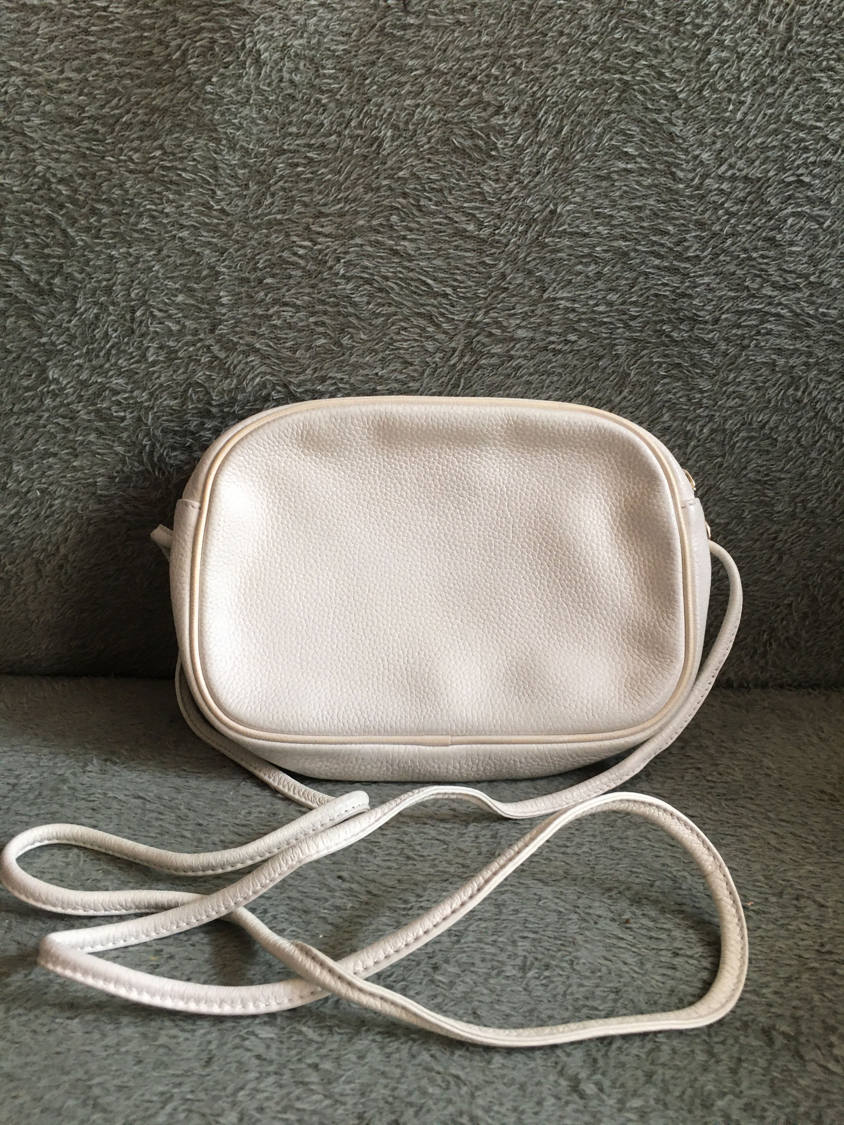 LONGCHAMP Cream Pebbled Leather Shoulder Crossbody Bag