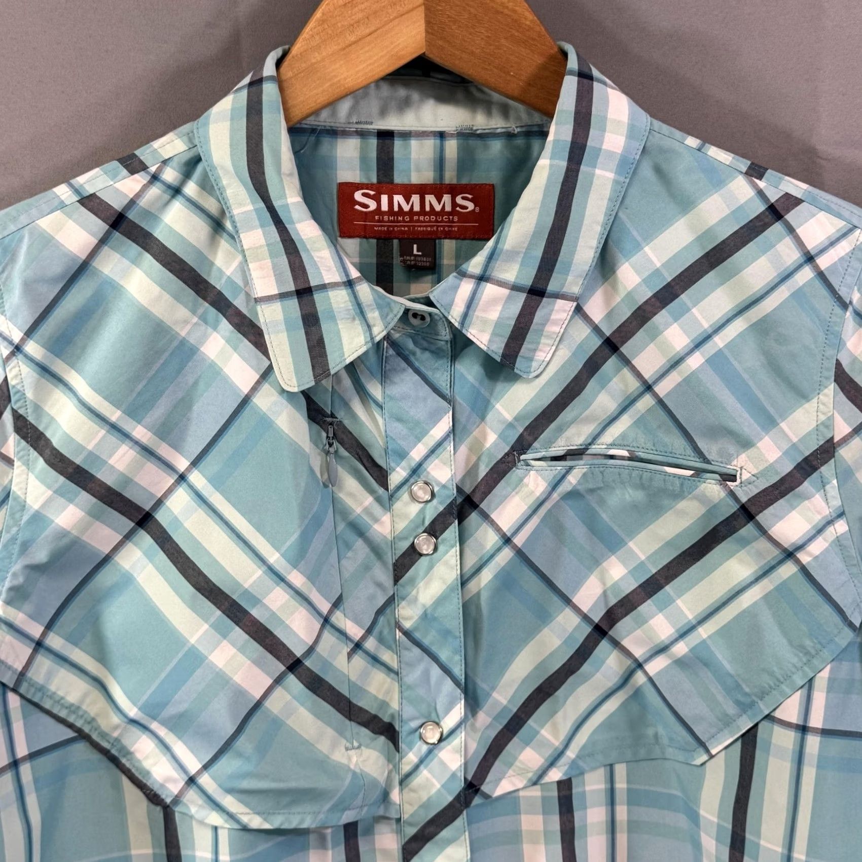 Vintage VINTAGE? No — Simms Shirt Women L Blue Plaid Long Sleeve Fishing Outdoor Performance Nylon Size L / US 10 / IT 46 - 3 Thumbnail