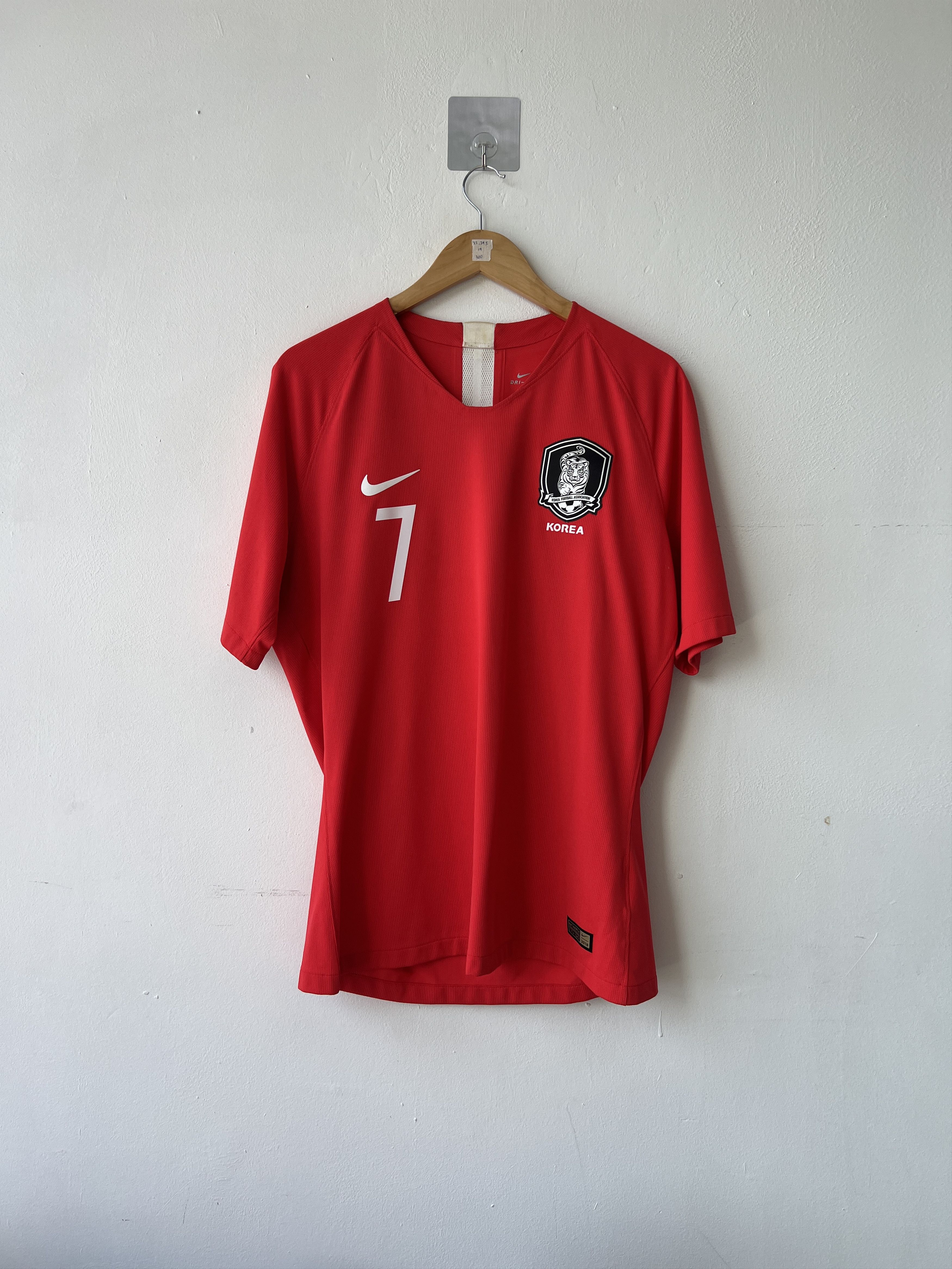 Nike (XL fits L) South Korea 2018-20 Home Player Version Kit Son Size US XL / EU 56 / 4 - 2 Thumbnail