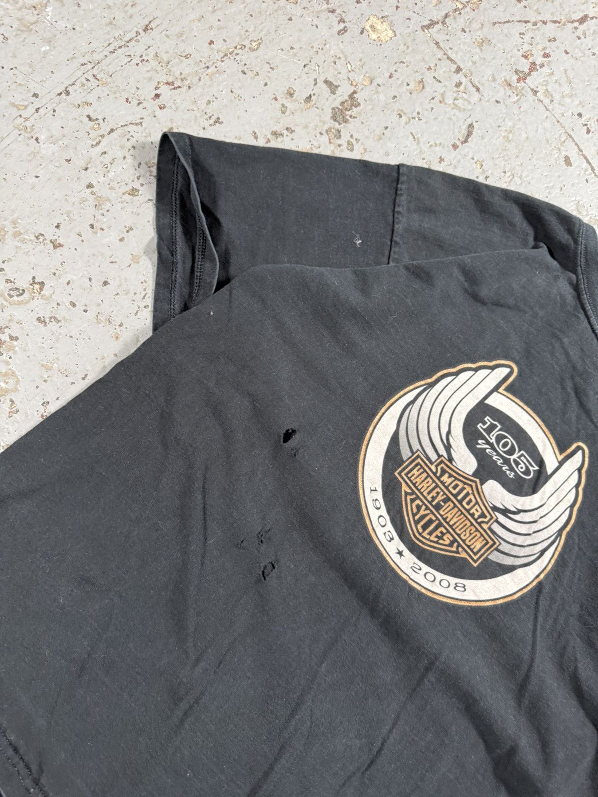 Harley Davidson Thrashed Distressed Harley Davidson 105 Years Tee Size US XL / EU 56 / 4 - 2 Thumbnail