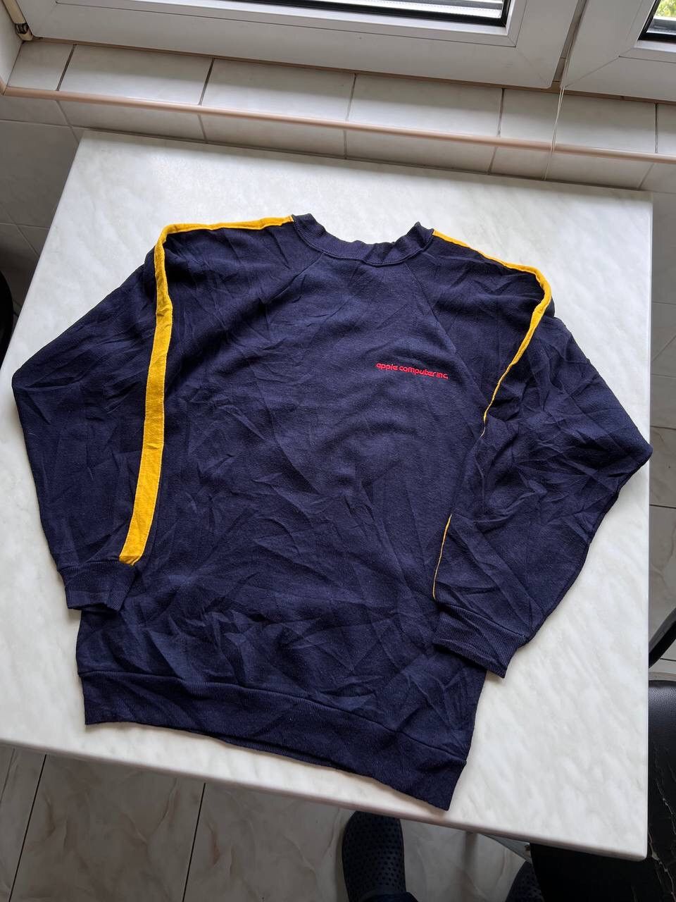 Apple × Vintage Vintage 80s Apple Computer Inc. Red Logo Boxy Sweatshirt USA Size US S / EU 44-46 / 1 - 3 Thumbnail