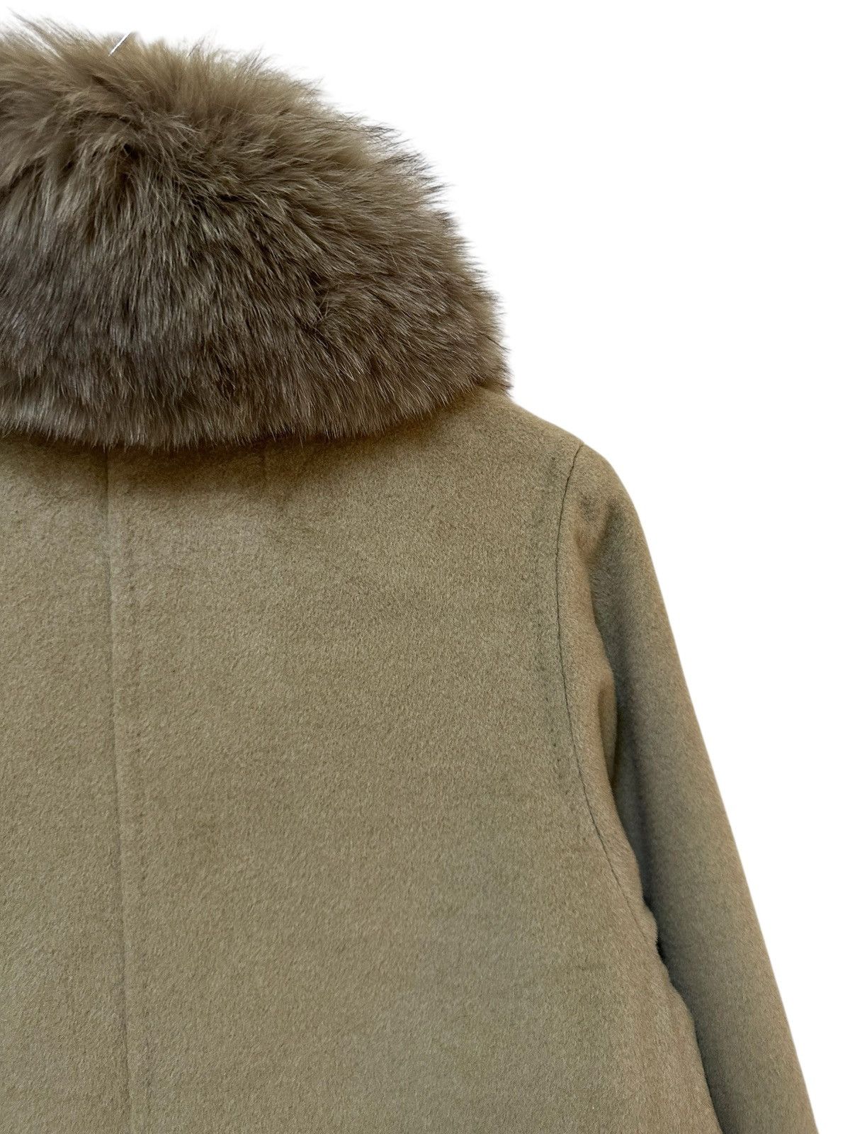 Max Mara vintage Max Mara fur-trimmed wool-cashmere blend coat. Size M / US 6-8 / IT 42-44 - 7 Thumbnail