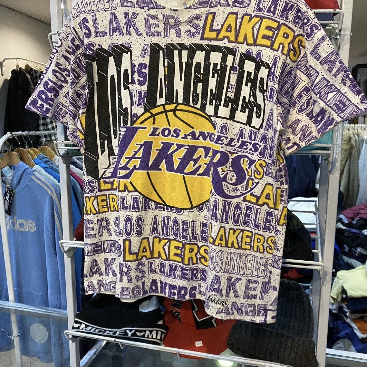 Salem Sportswear Vintage 90s Salem NBA LA Lakers AOP Tee Size US M / EU 48-50 / 2 - 4 Thumbnail