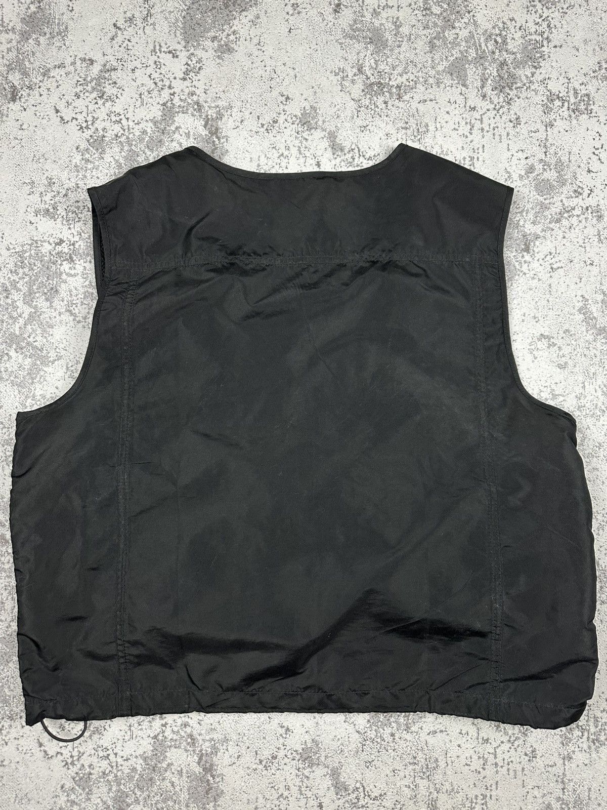 Japanese Brand Streetwear Tactical Multipocket Vest Size US L / EU 52-54 / 3 - 9 Thumbnail