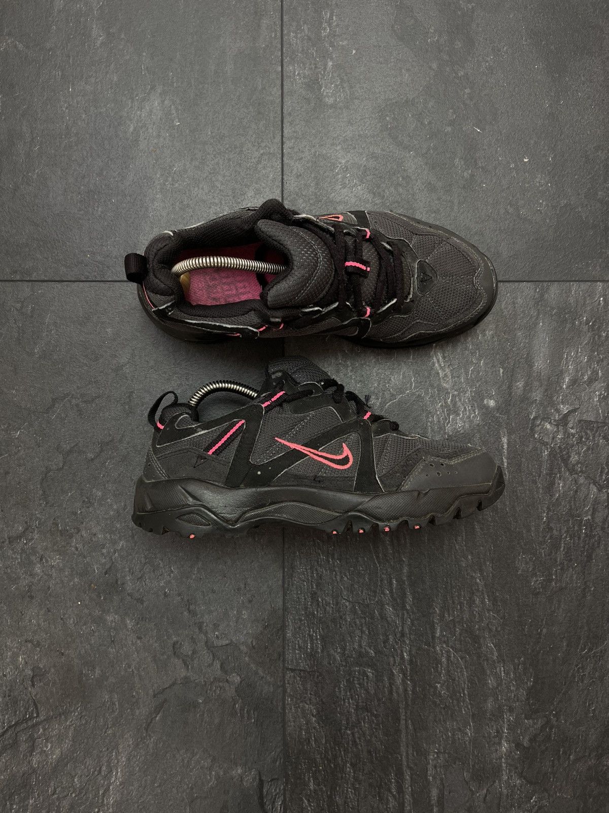 Nike ACG × Streetwear × Vintage Vintage Nike acg rare low top sneakers Size US 7.5 / IT 37.5 - 1 Thumbnail