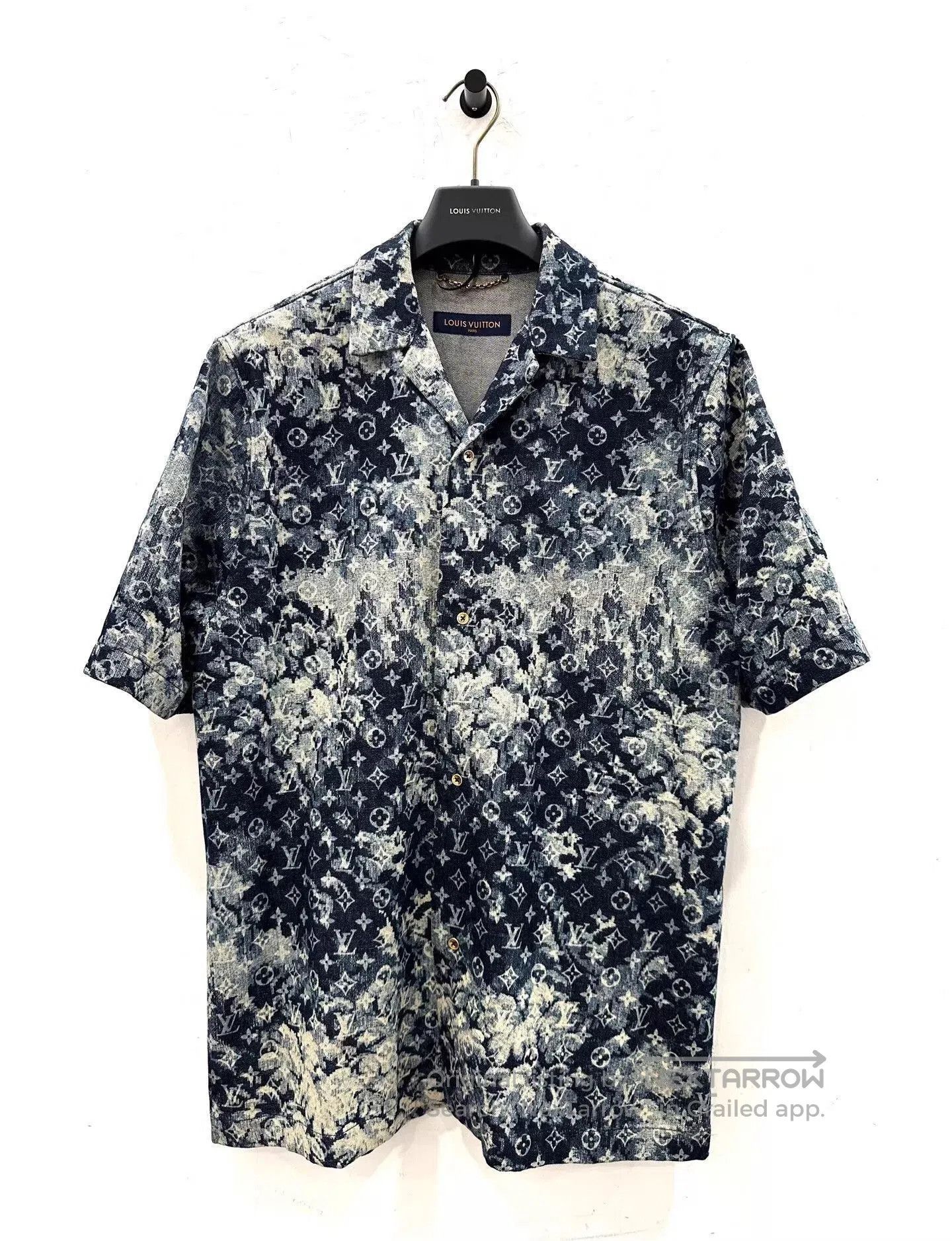 Louis Vuitton Blue Short Sleeve Patterned Shirt. Size US M / EU 48-50 / 2 - 1 Thumbnail
