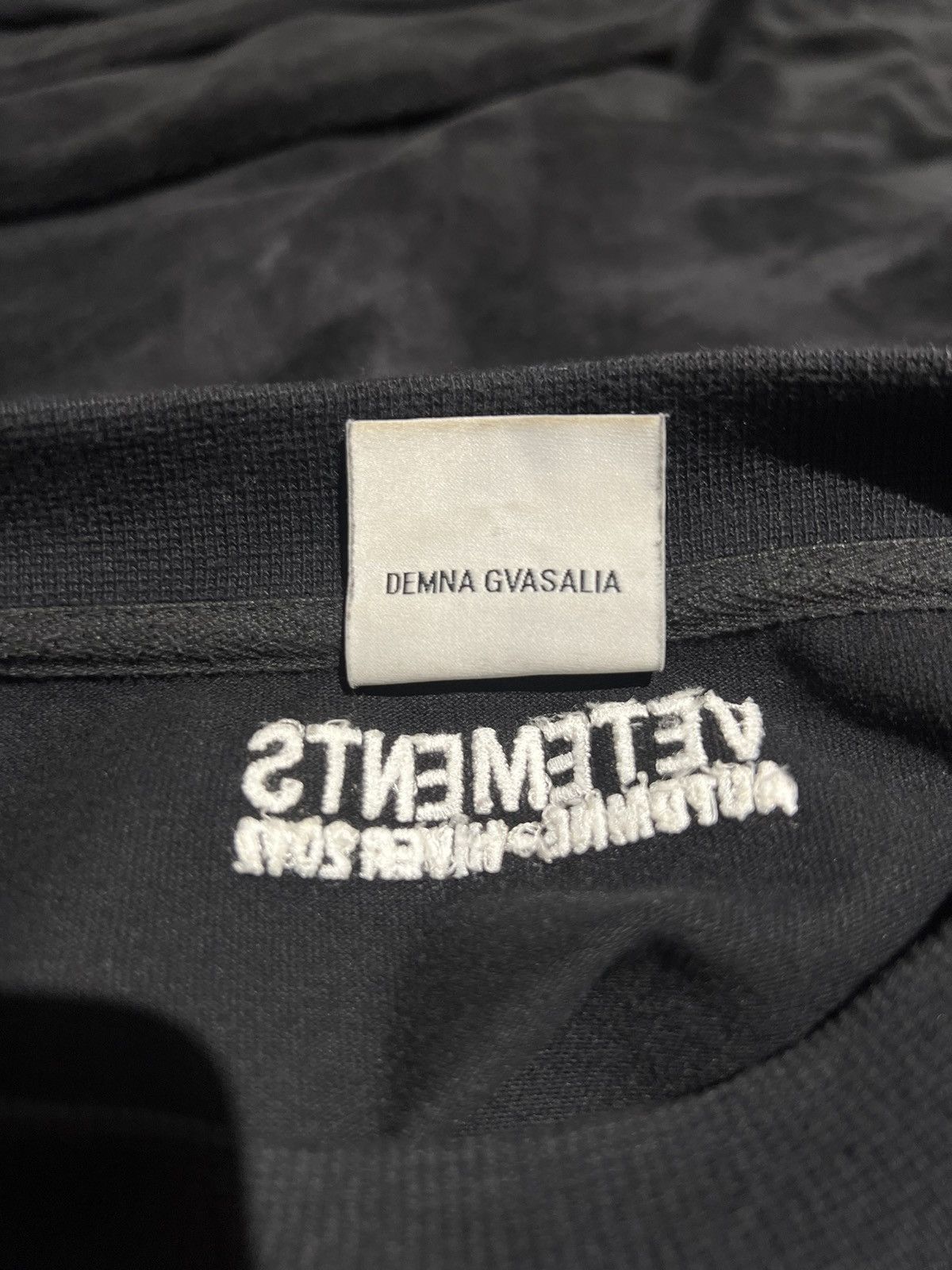 Vetements Vetements fw17 may the bridges long sleeve shirt Size US XS / EU 42 / 0 - 5 Thumbnail