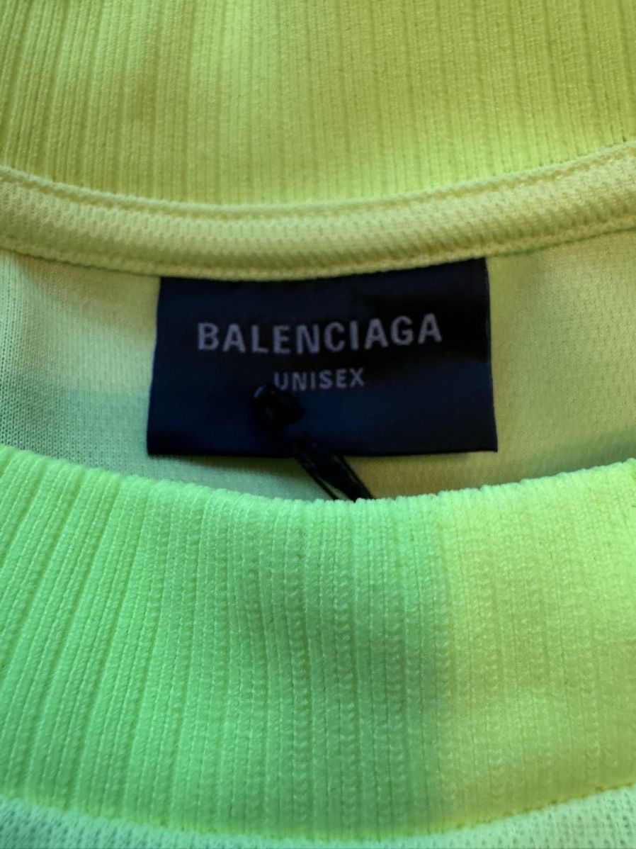 Balenciaga Balenciaga Beverly Hills Soccer Jersey Size US XL / EU 56 / 4 - 4 Thumbnail