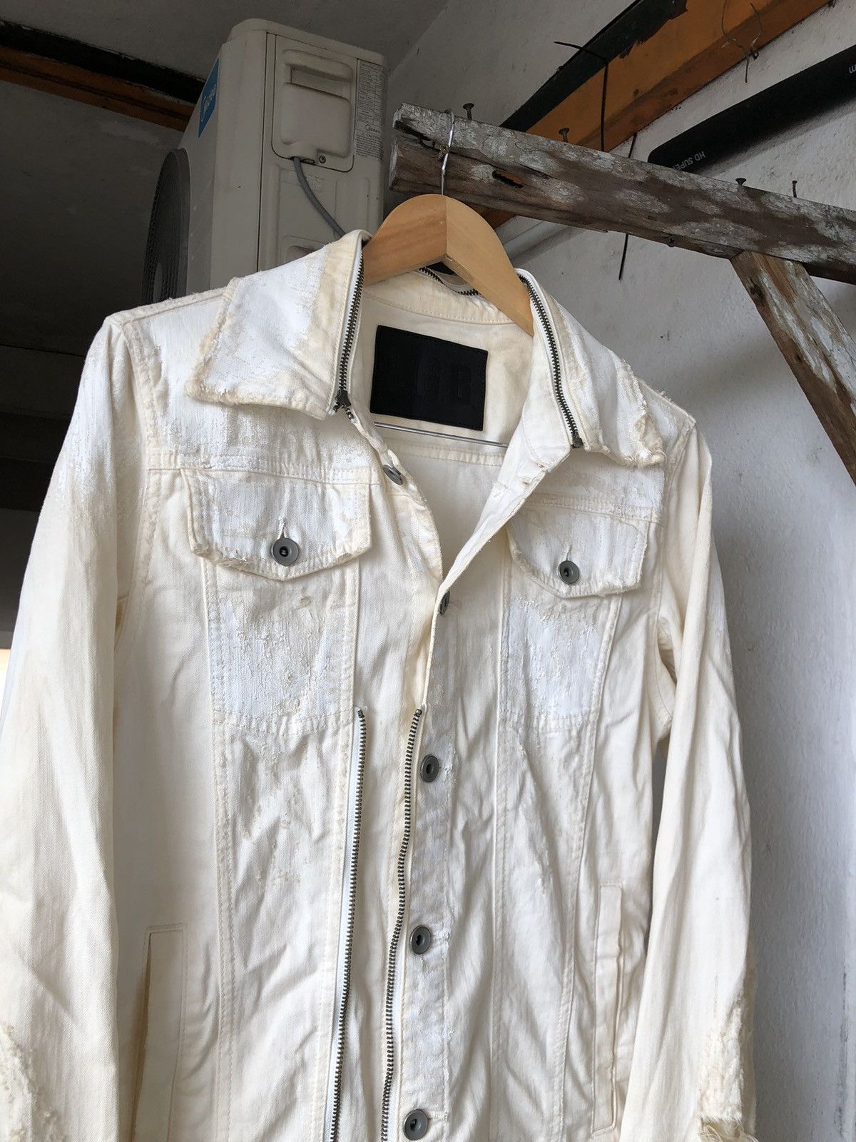 Le Grande Bleu (L.G.B.) Authentic❗️Le Grande Bleu LGB Splash Distressed Denim Jacket Size US XS / EU 42 / 0 - 4 Thumbnail