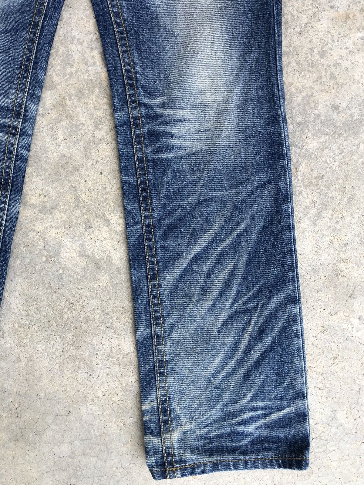 Japanese Brand Yoshitomo Nara Lolita Distressed Jeans Size US 31 - 7 Thumbnail