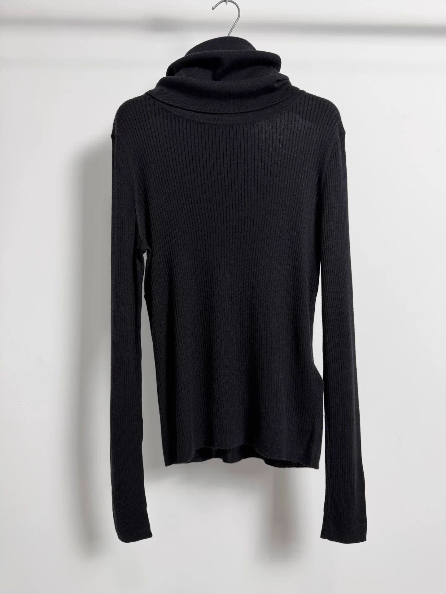 Saint Laurent Paris SLP22FW Black Turtleneck Wool-Cashmere-Silk Sweater L Size US L / EU 52-54 / 3 - 1 Thumbnail