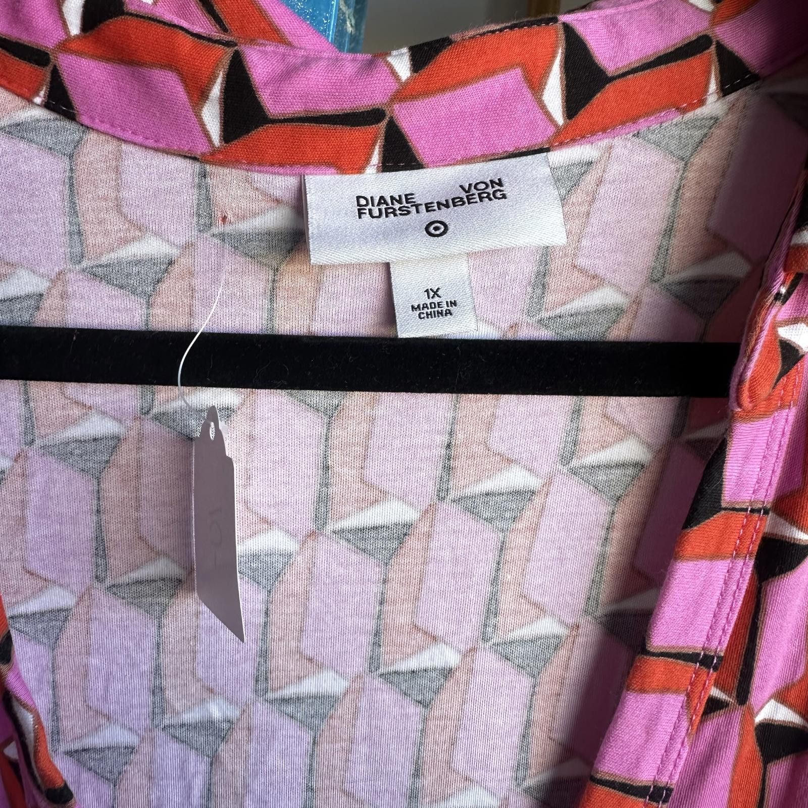 Diane von Furstenberg Diane von Furstenberg Pink Geometric Print jumpsuit- Size 1X Size 40" / US 18 - 4 Thumbnail