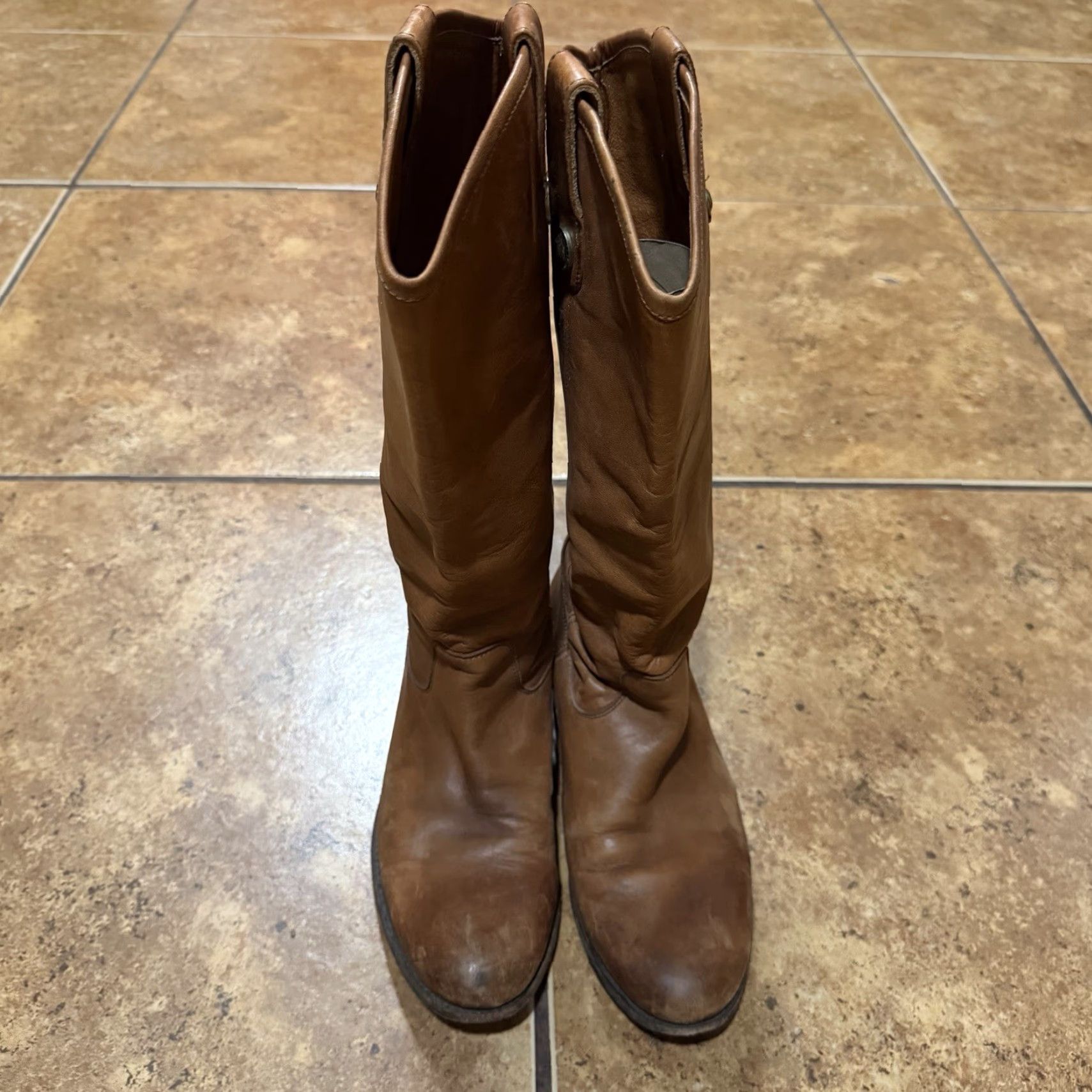 Frye Frye Melissa 3478813 Button Riding Tall Cognac Brown Leather Size 9B Boots Mens Womens Girls Boys? Size US 9 / IT 39 - 4 Thumbnail