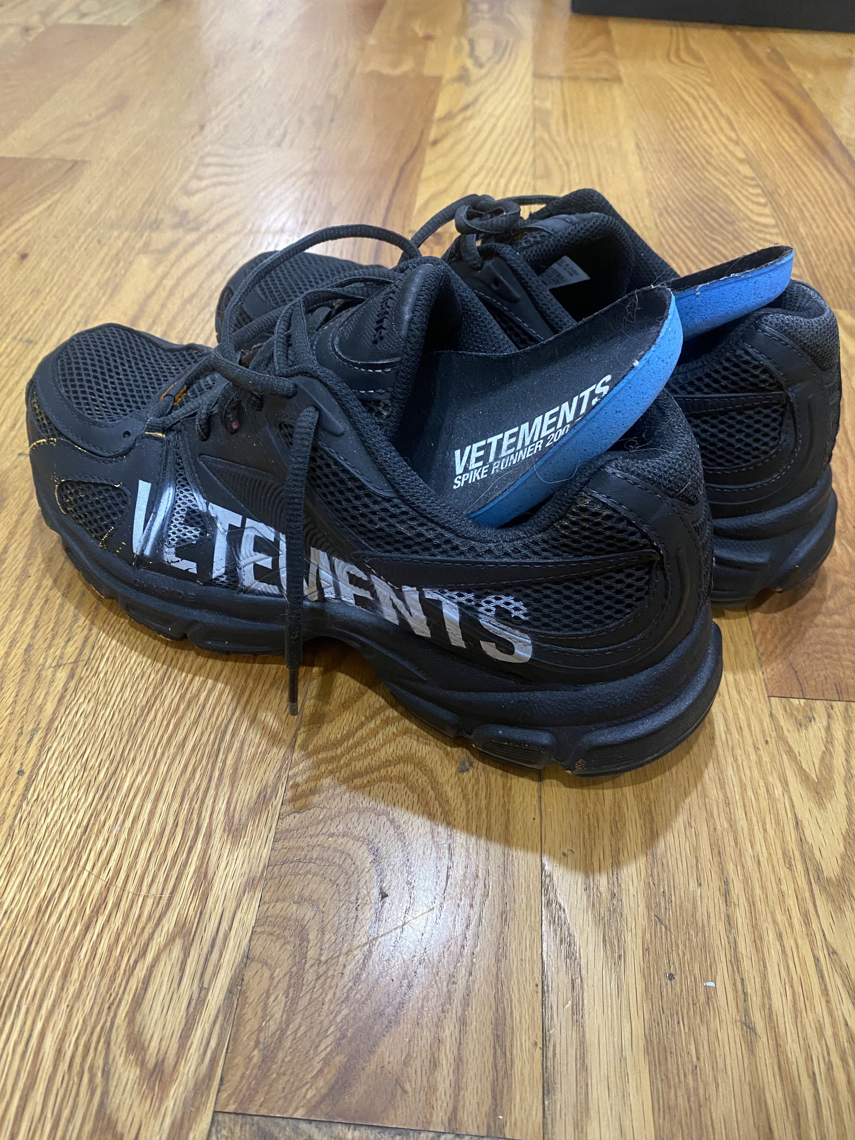 Vetements Vetements ‘Artisanal’ Black Scratch-Off Reebok Spike Runner Size US 8.5 / EU 41-42 - 2 Thumbnail