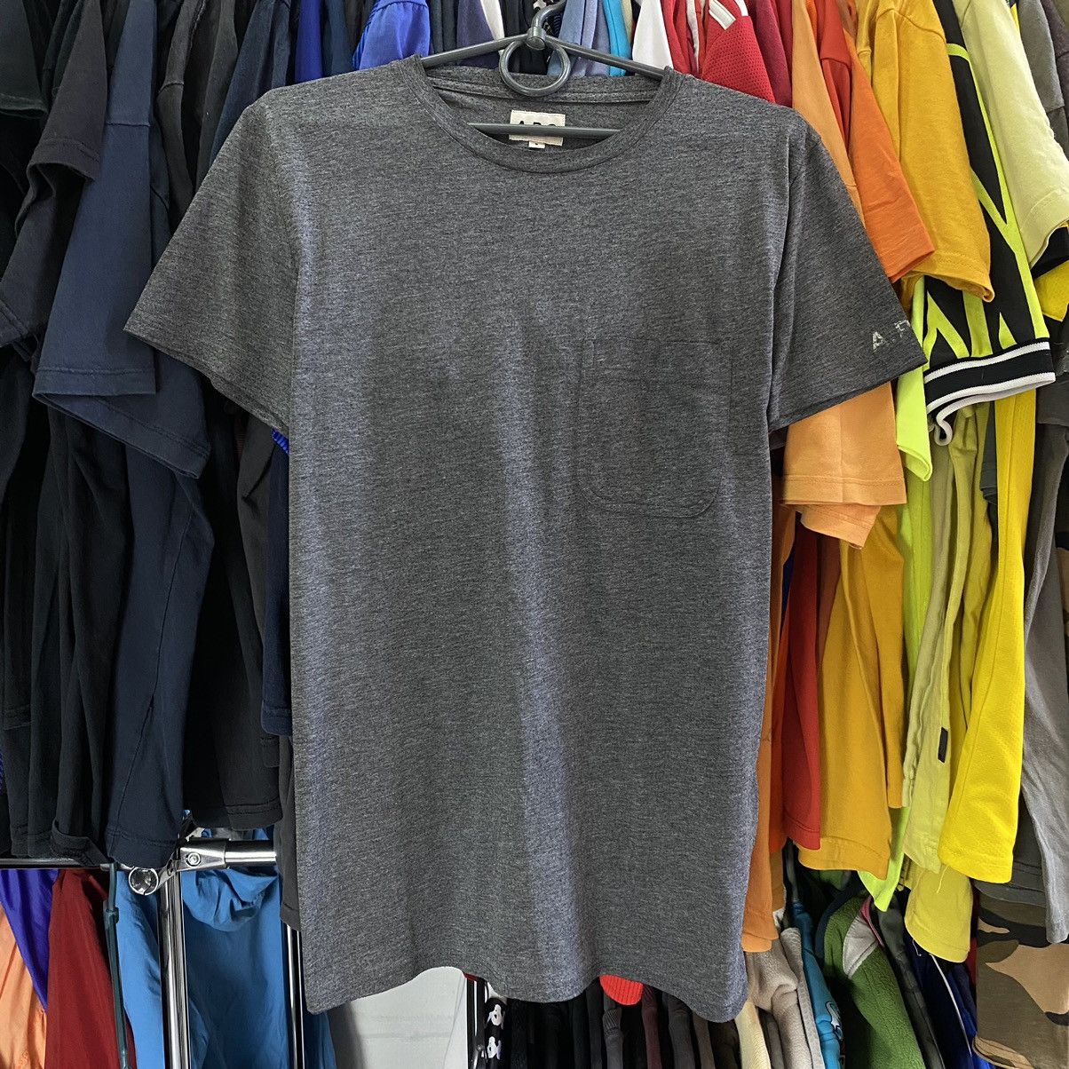 A.P.C. Men’s Carhartt x APC small logo designer luxury tee Size US S / EU 44-46 / 1 - 1 Thumbnail