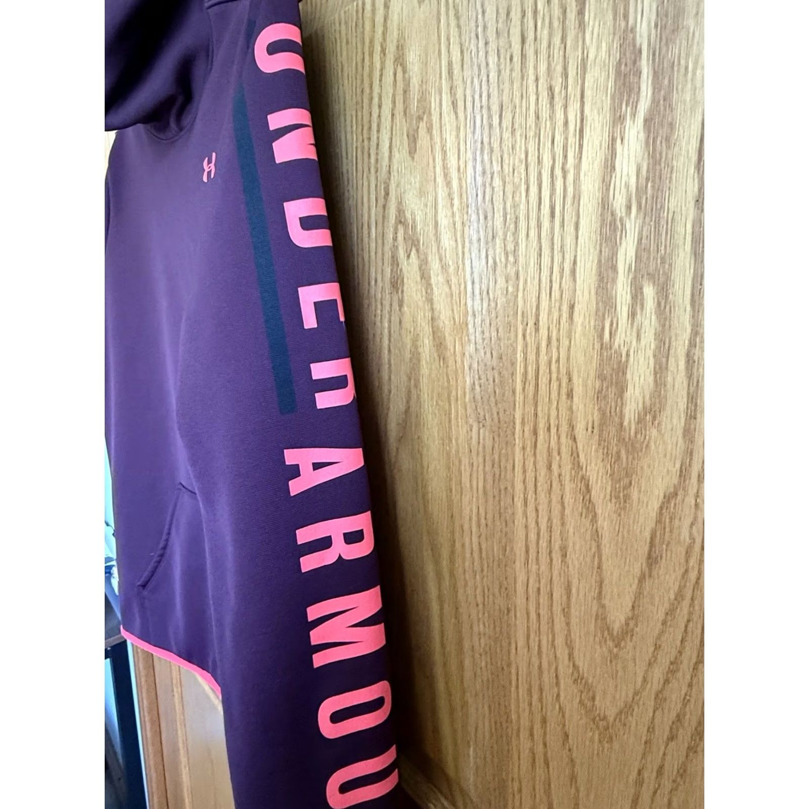 Under Armour Under Armour Cold Gear Cowl Neck Sweatshirt Burgundy/Pink Womens Logo Size L Size L / US 10 / IT 46 - 5 Thumbnail