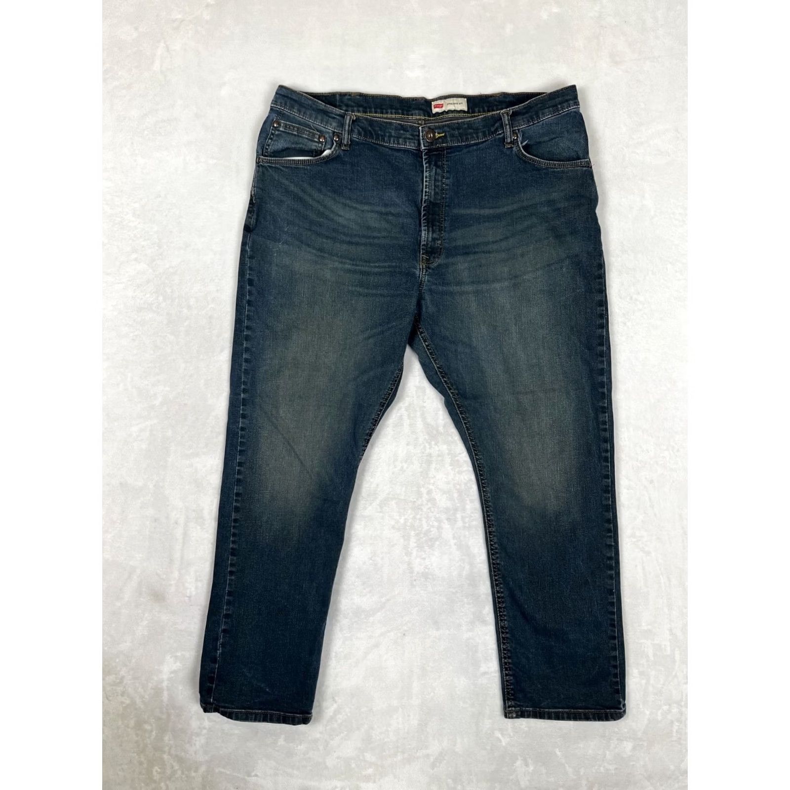 Wrangler Wrangler Jeans Mens 38x30 Blue Athletic Fit Denim Dark Wash Straight 5-Pocket Regular Waist Mens Size US 38 / EU 54 - 2 Thumbnail