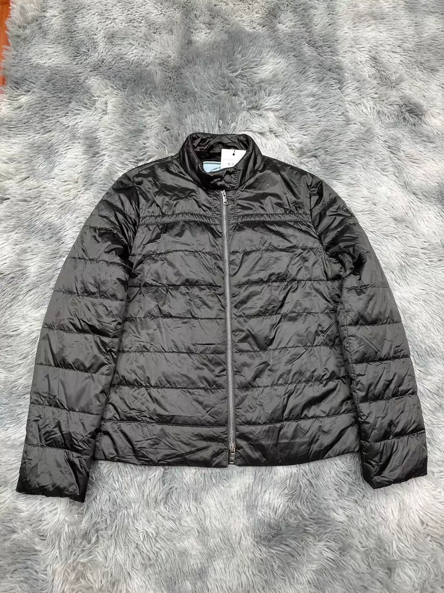 Prada Prada Nylon Tri Logo Padded Jacket 44 Worn Once, Like New Size US S / EU 44-46 / 1 - 1 Thumbnail