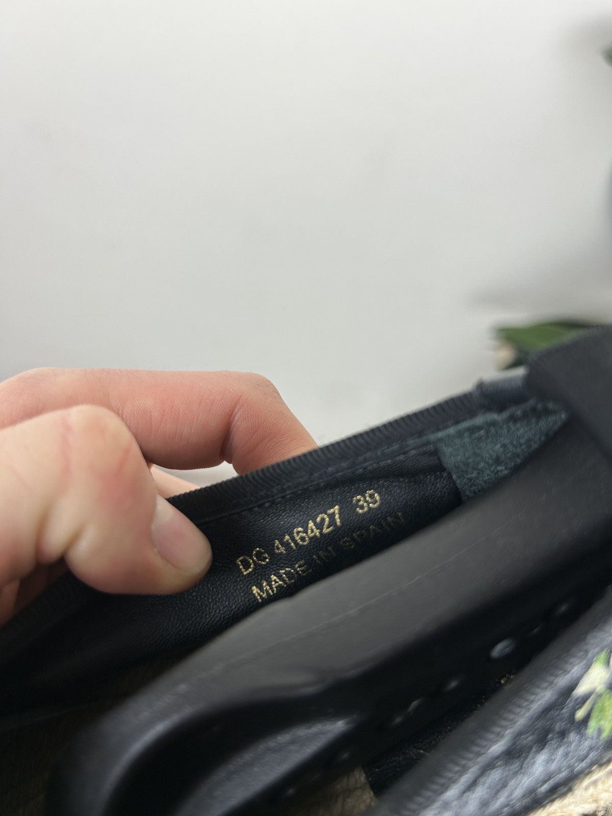 Saint Laurent Paris Saint Laurent Paris Black Floral Leather Oxford Espadrille Size US 9 / IT 39 - 11 Thumbnail