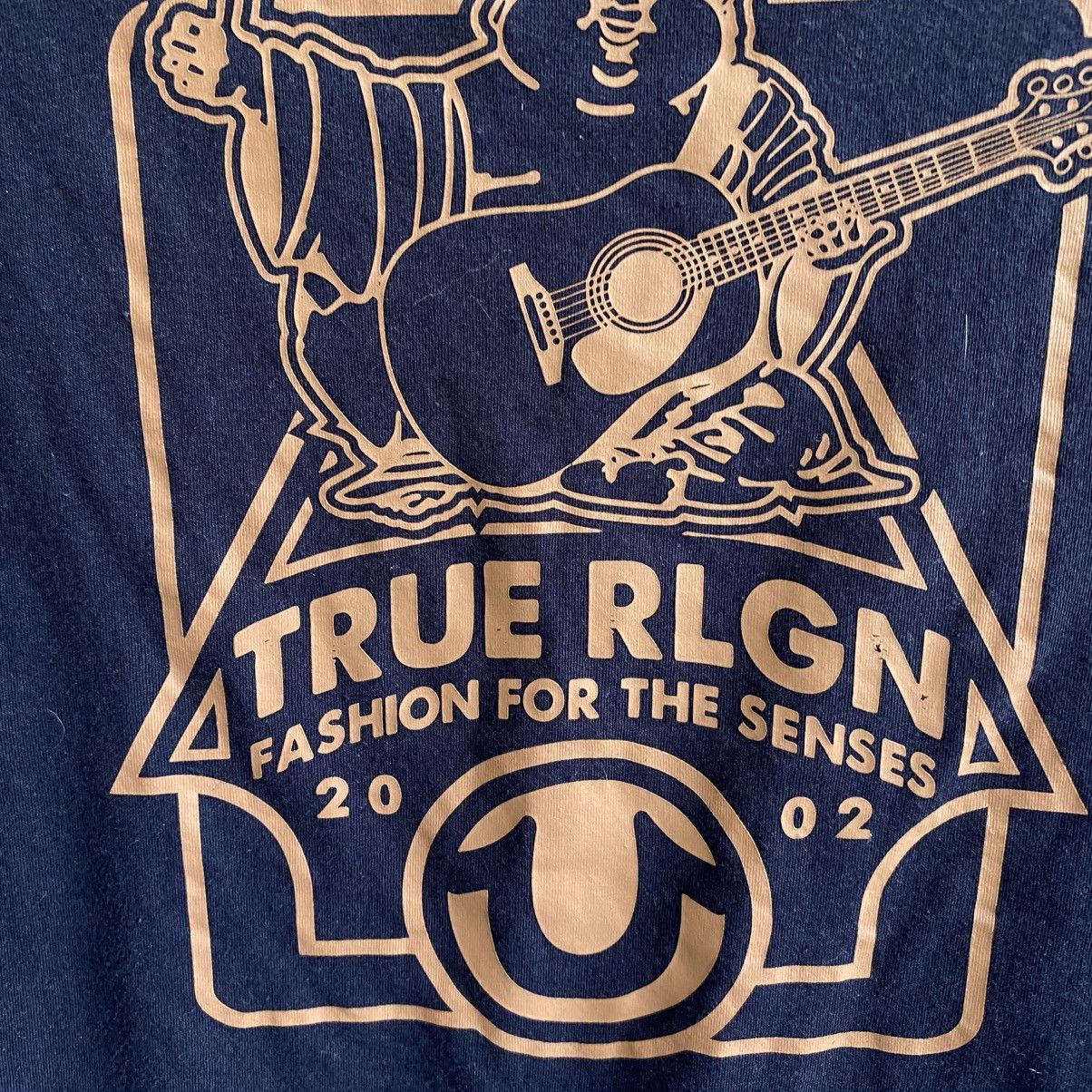 True Religion Mens True Religion Big Logo y2k opium tee Size US M / EU 48-50 / 2 - 3 Thumbnail