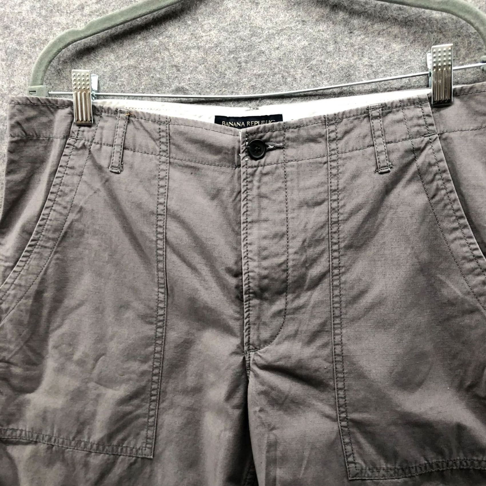 Banana Republic Banana Republic Ripstop Shorts Mens 33 Gray 10.5'' Inseam Cotton Flat Front Chino Pocket Preppy Regular Mens Size US 33 - 3 Thumbnail
