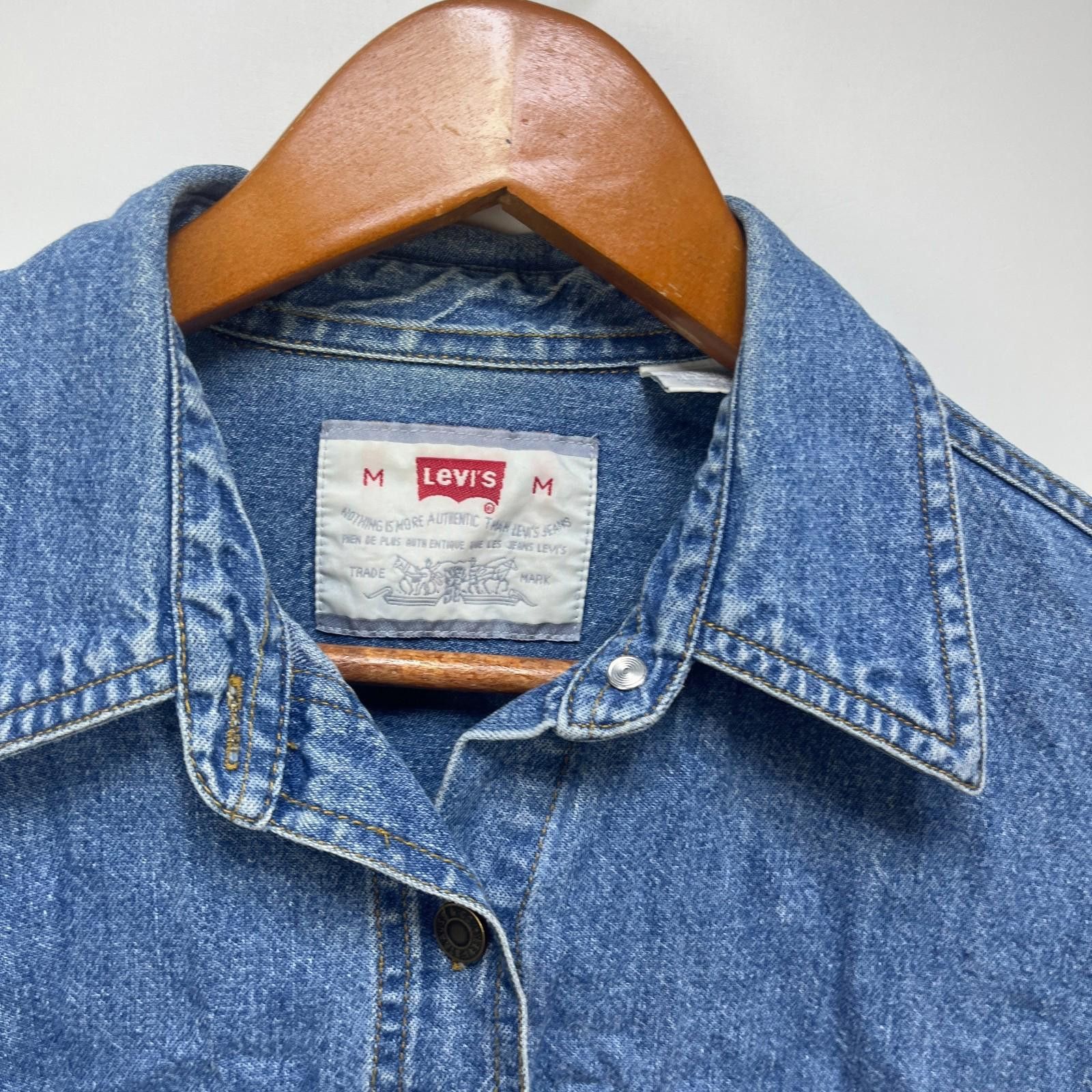 Levi's Vintage 90s Levis Button Up Long Sleeve Shirt Womens Medium Size M / US 6-8 / IT 42-44 - 4 Thumbnail