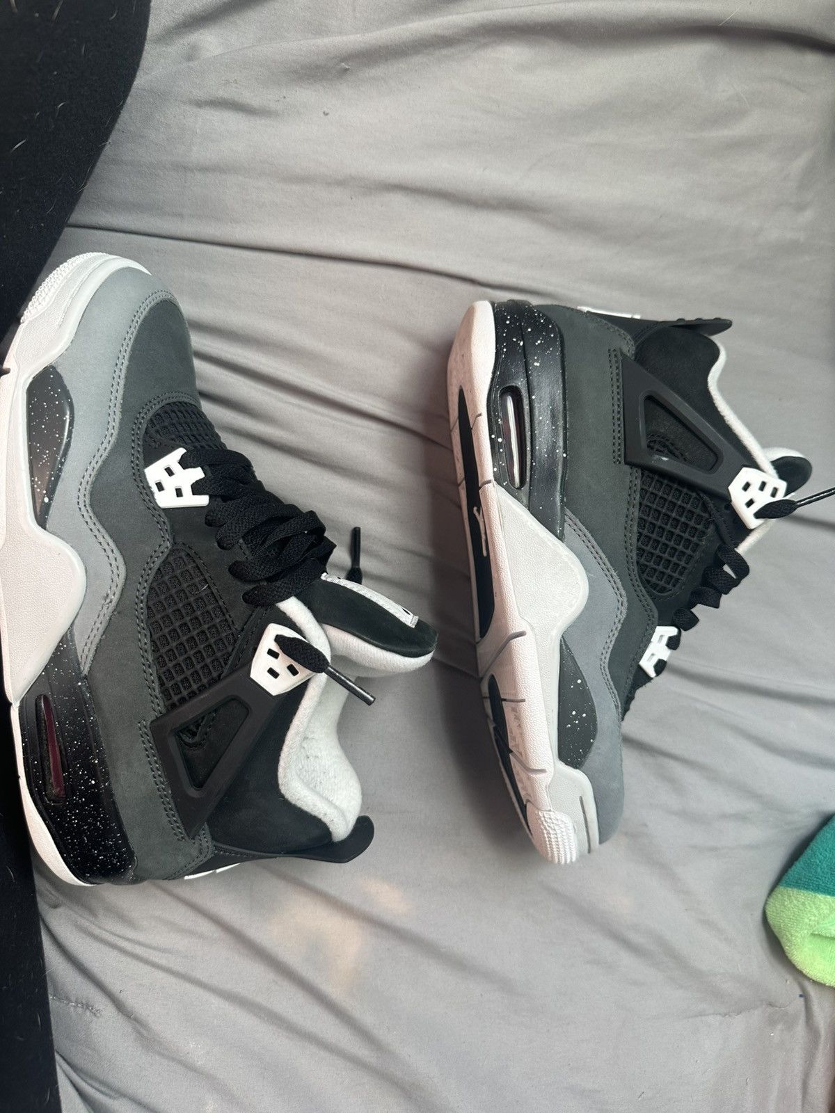 Jordan Brand Jordan 4 fear Size US 6.5 / EU 39-40 - 1 Thumbnail