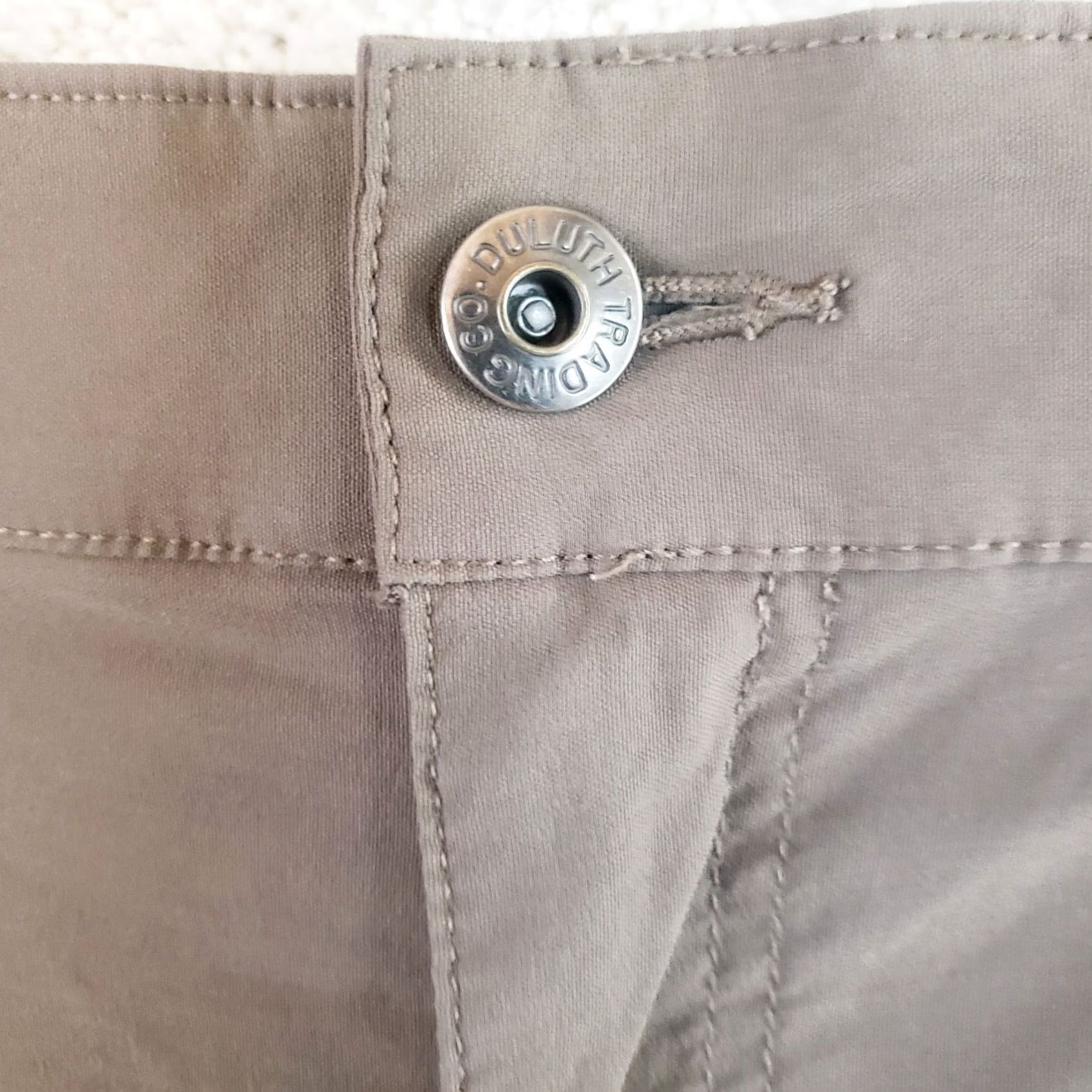Vintage Duluth Trading Dry on the Fly Cargo Shorts Men 46"x11" Brown Nylon Spandex Size US 30 / EU 46 - 5 Thumbnail