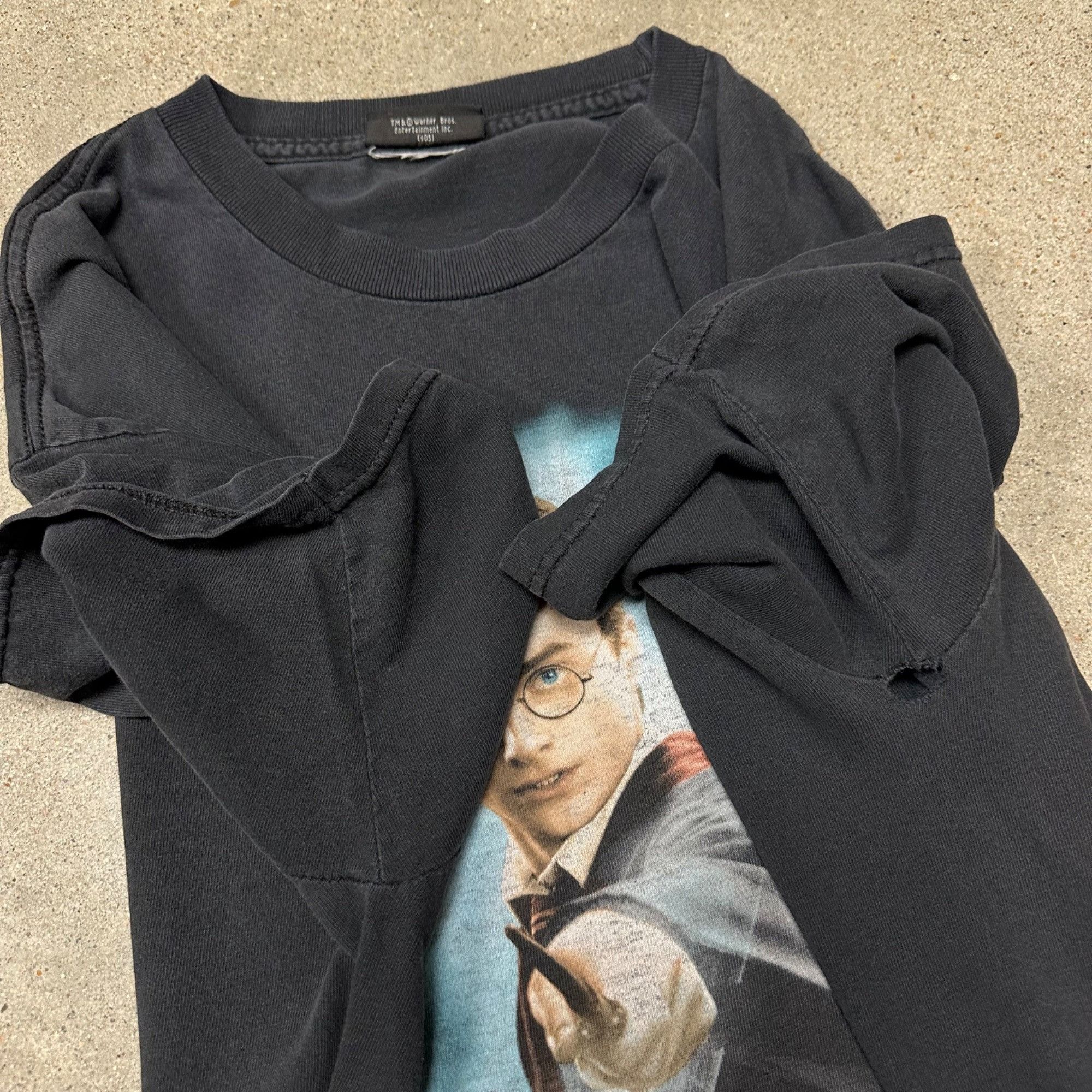 Vintage Vintage 2005 Harry Potter Voldemort Movie Shirt Size US L / EU 52-54 / 3 - 5 Thumbnail