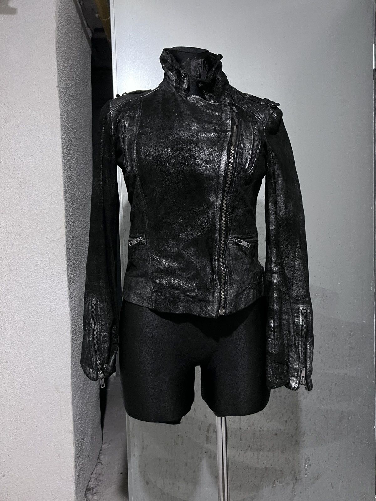 Rick Owens Faded Metallic Real Leather Asymmetrical Zip Cropped Jacket Size S / US 4 / IT 40 - 1 Thumbnail
