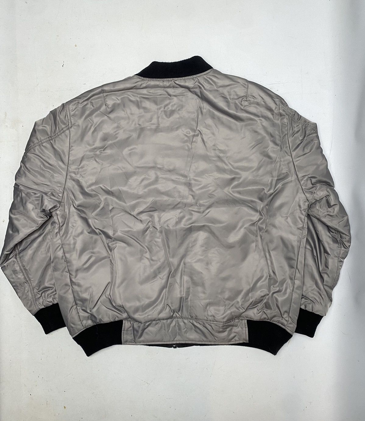 Diesel Jacket Diesel bomber reversibile size L used Size US L / EU 52-54 / 3 - 5 Thumbnail