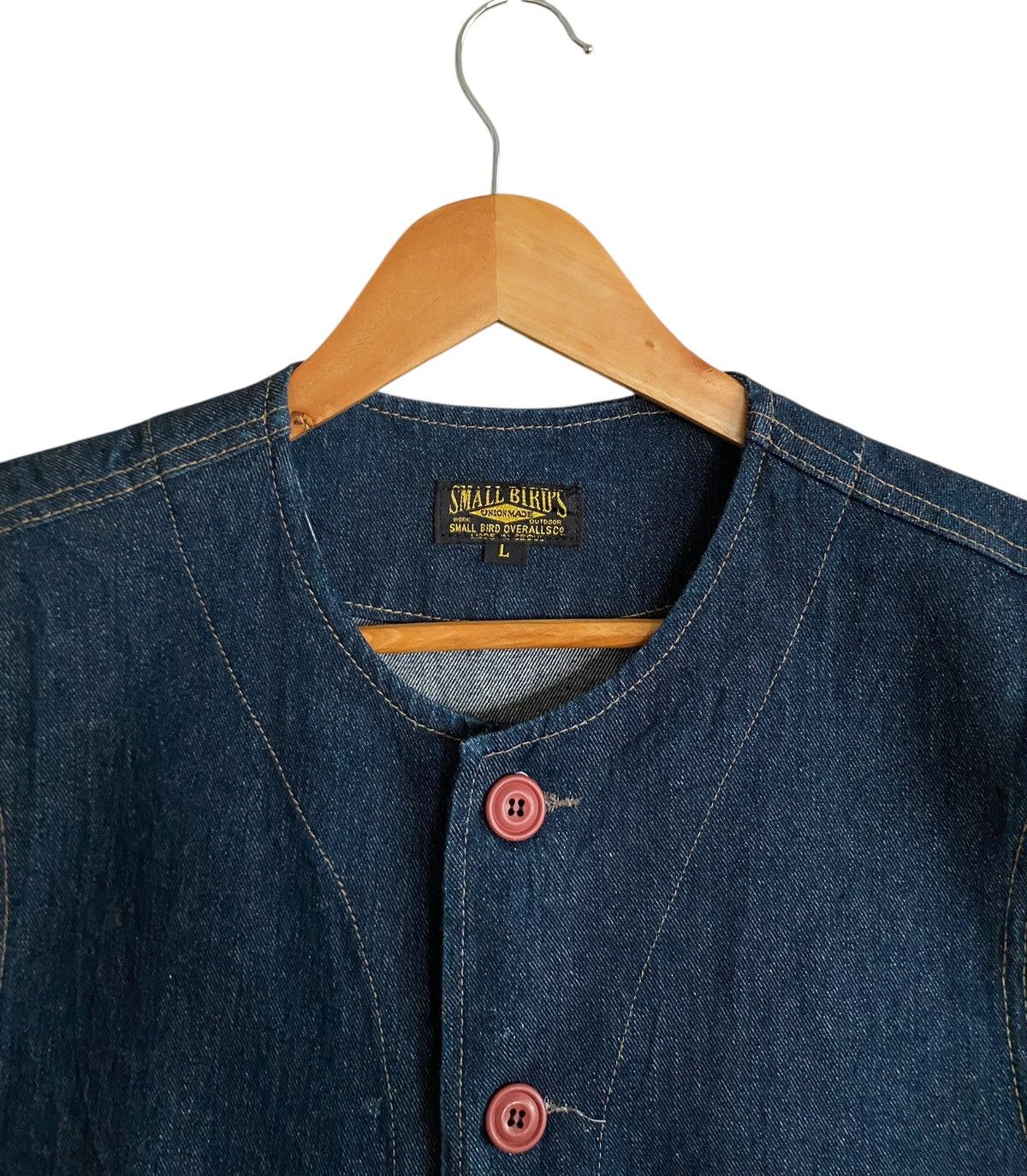 Japanese Brand Vintage Japanese Brand Small Birds Denim Vests 2000s Size US L / EU 52-54 / 3 - 7 Thumbnail