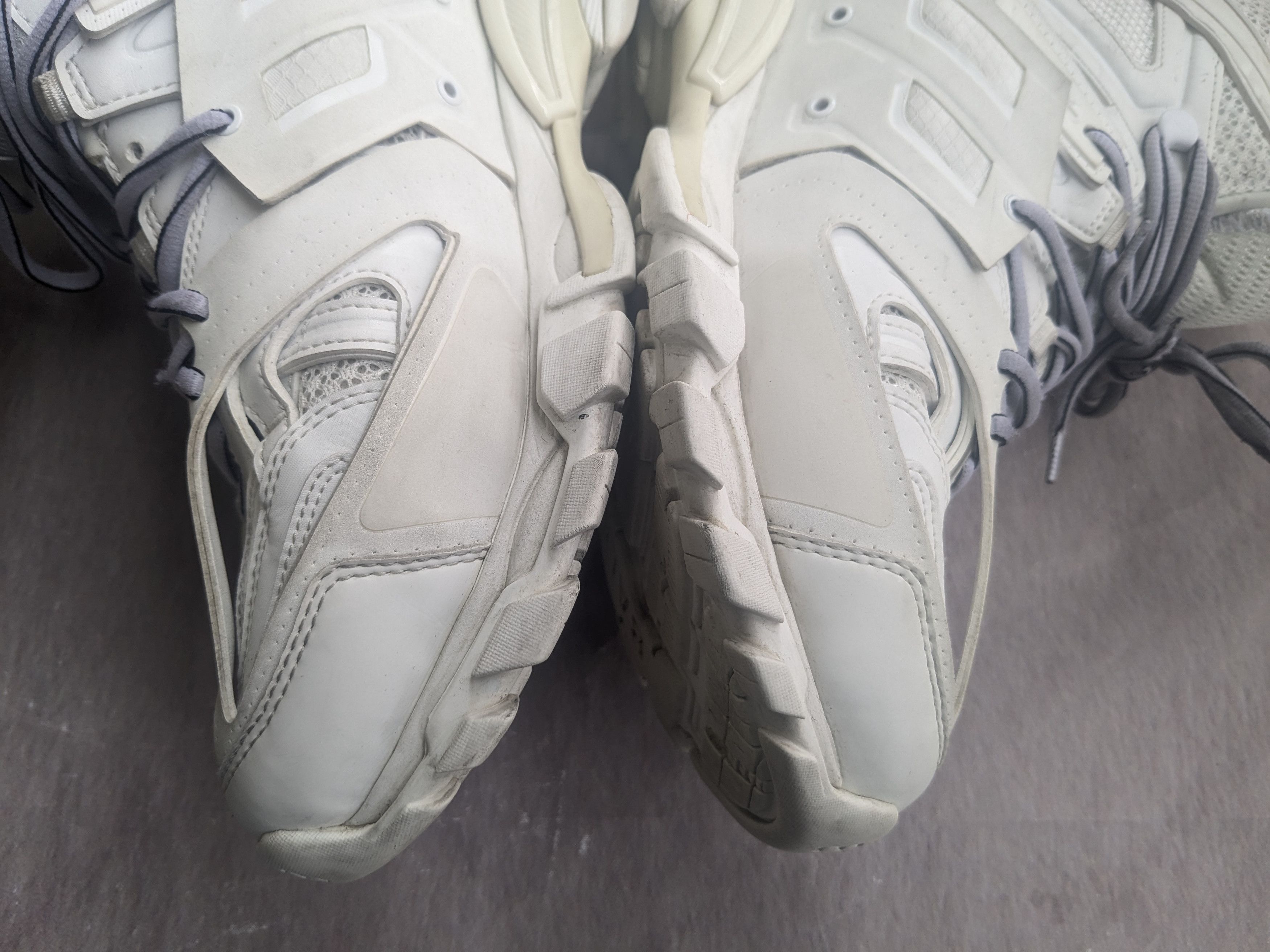 Balenciaga Balenciaga Track Sneakers White Size 10 43 High Tops Size US 10 / EU 43 - 9 Thumbnail