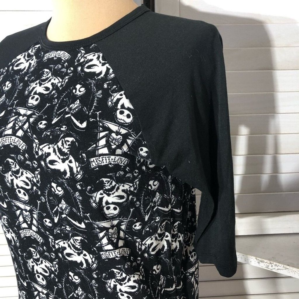 Disney Disney Jack Skellington Nightmare Before Christmas top sz S Size XS / US 0-2 / IT 36-38 - 11 Thumbnail