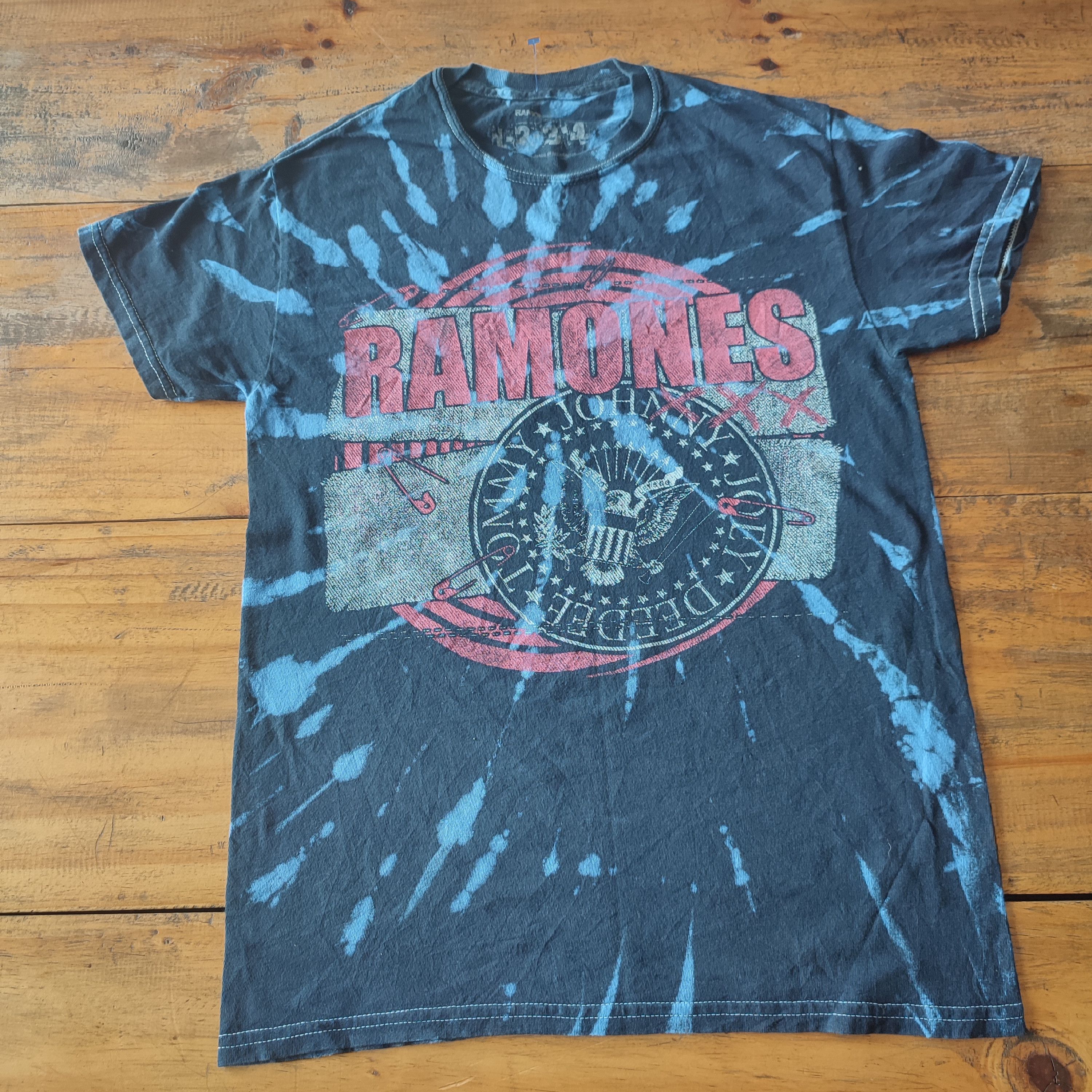 Band Tees × Vintage RAMONES T SHIRT Size US S / EU 44-46 / 1 - 2 Thumbnail