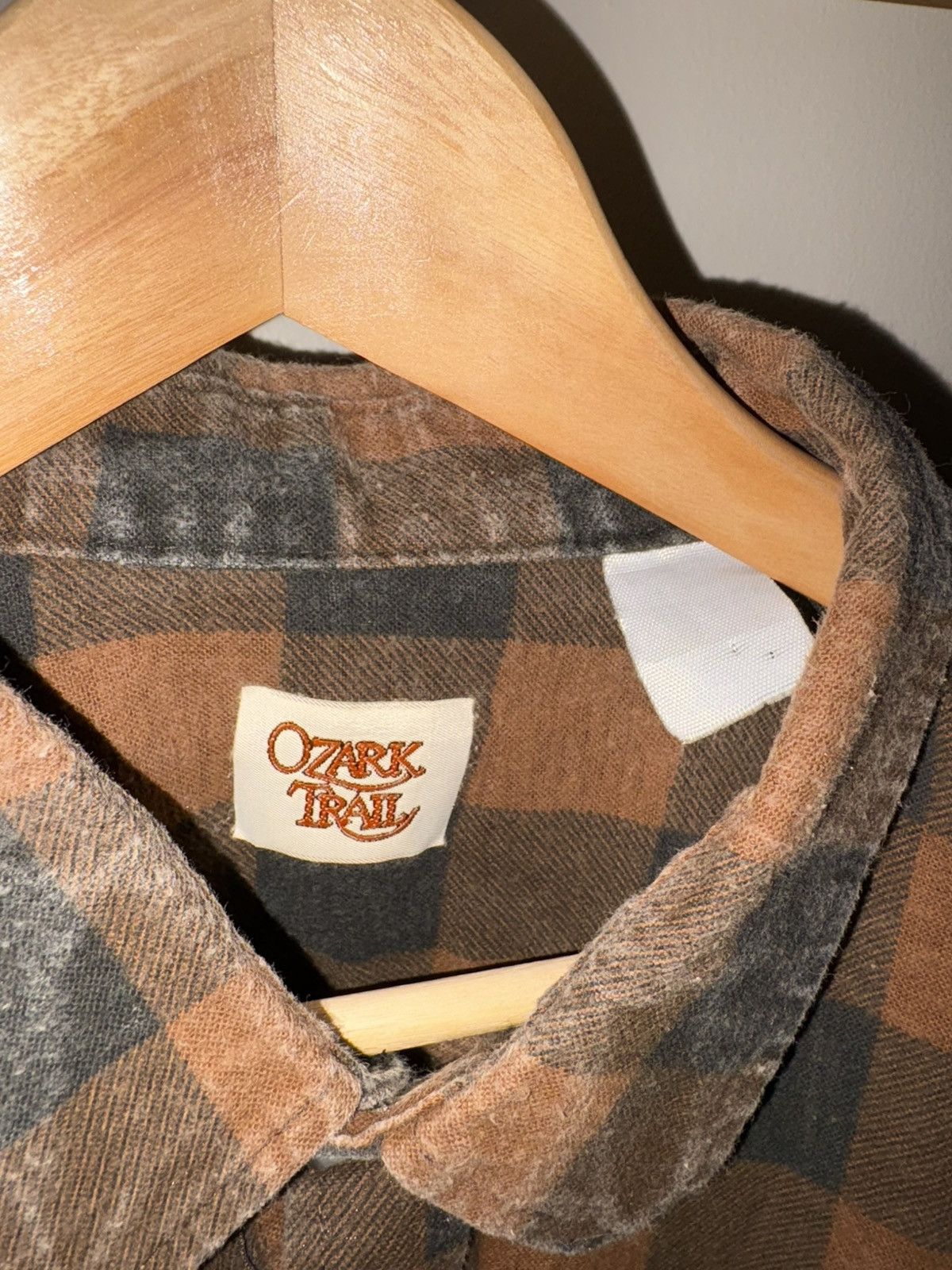 Vintage Ozark Trail vtg 90s brown/black checkered plaid shirt XL/2X Size US XL / EU 56 / 4 - 3 Thumbnail