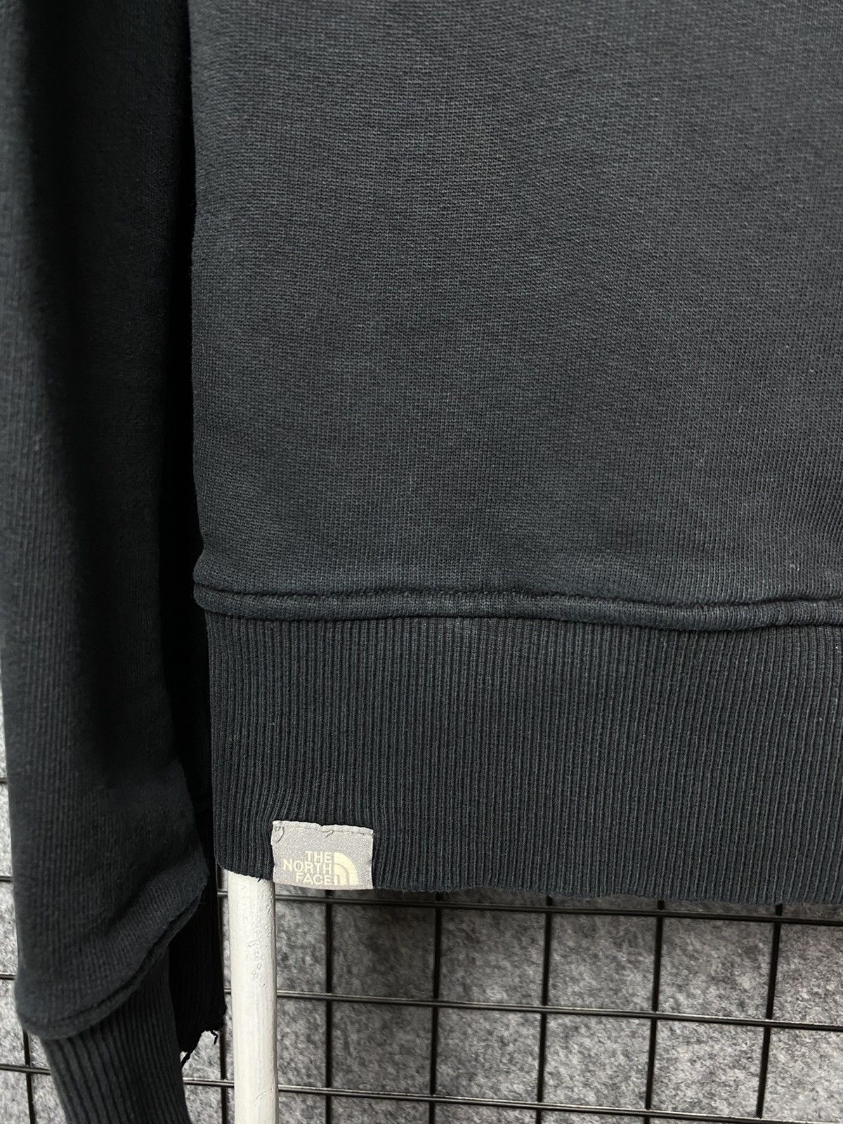 The North Face The North Face Outdoor Streetwear Big Logo Hoodie Size M Size US M / EU 48-50 / 2 - 7 Thumbnail