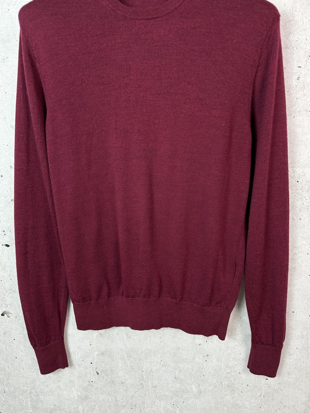 Uniqlo Uniqlo Wool Knit Burgundy Long Sleeve Crew Neck Sweater Size US S / EU 44-46 / 1 - 3 Thumbnail