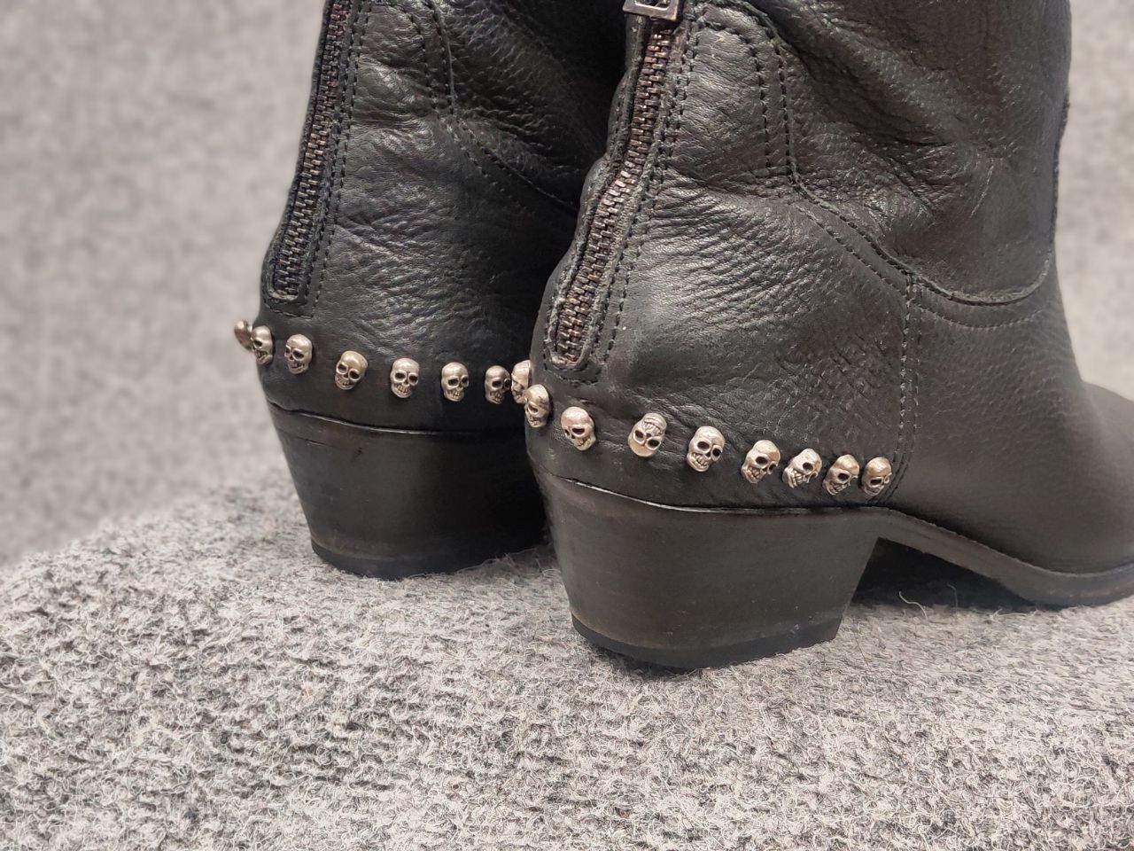Zadig & Voltaire Zadig & Voltaire Design Zipper leather ankle women Boots Size US 11 / IT 41 - 19 Thumbnail