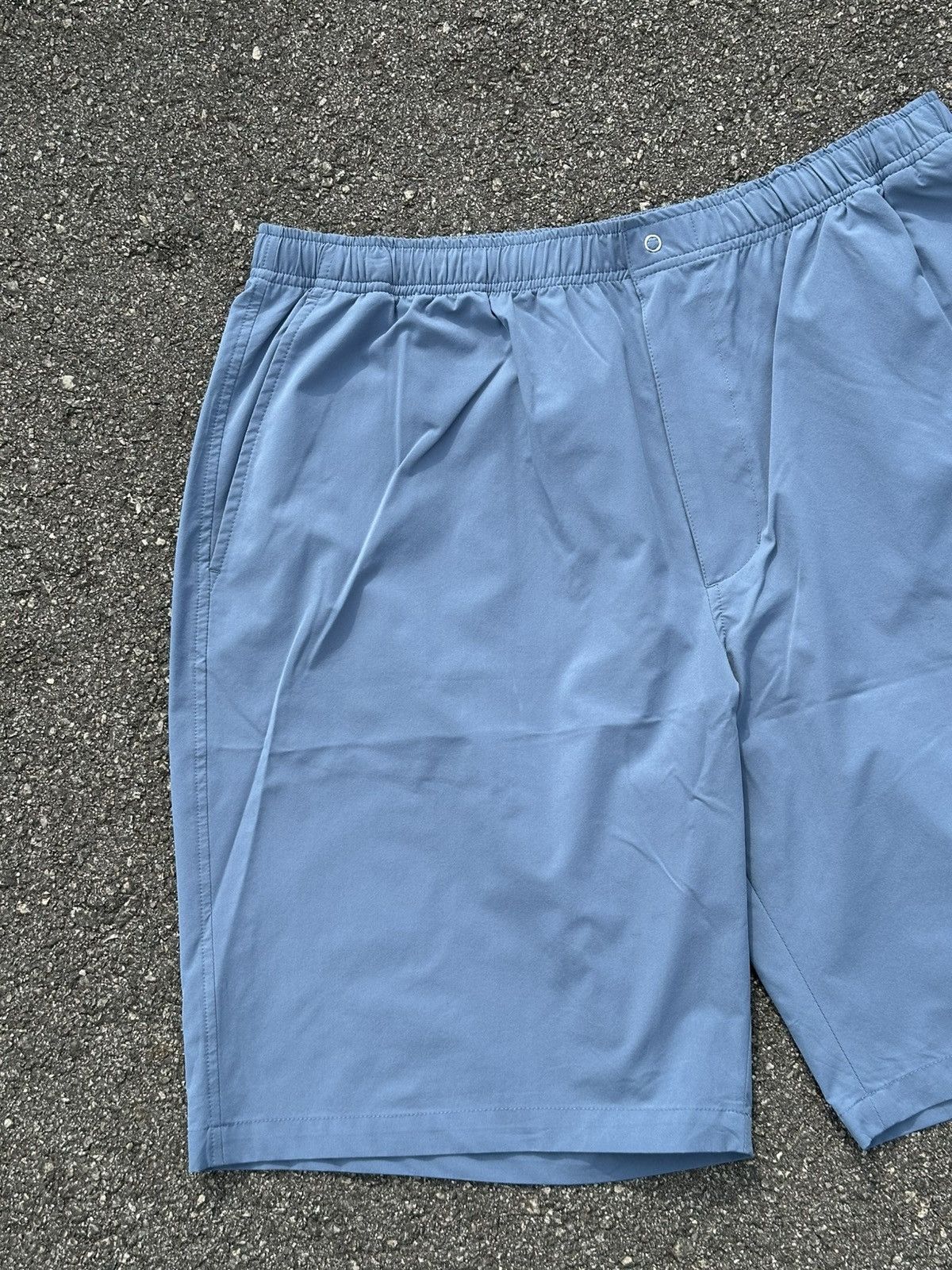 Shorty's Skateboards shorts featuring "MARK GONZALEZ" and "hang around". Size US 32 / EU 48 - 4 Thumbnail