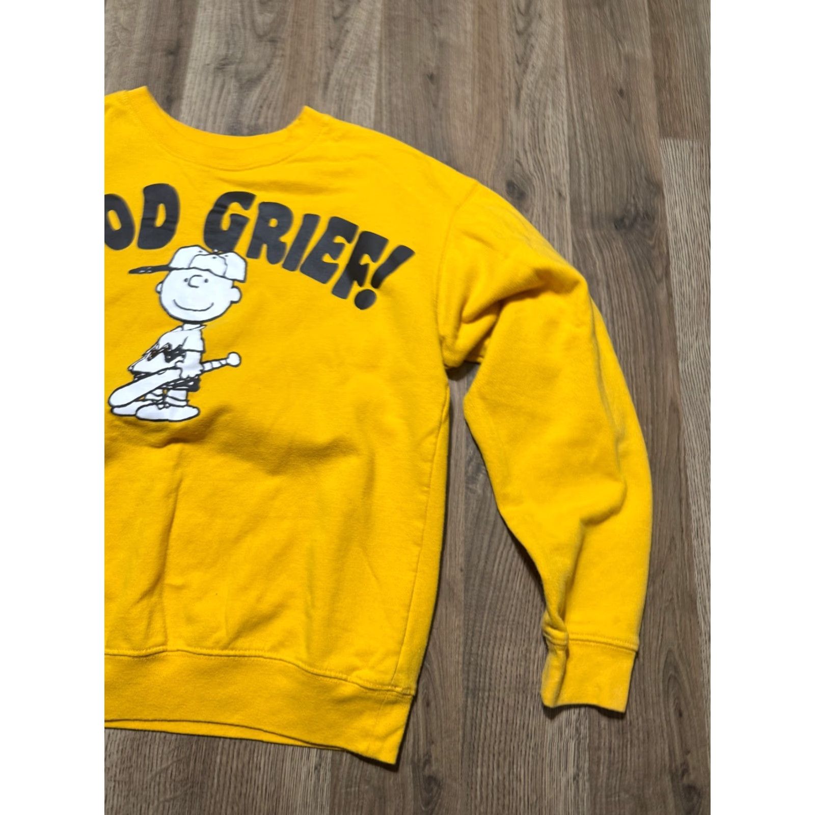 Peanuts VINTAGE Peanuts Sweater Womens Medium Yellow Black White Crewneck Pullover Size M / US 6-8 / IT 42-44 - 4 Thumbnail