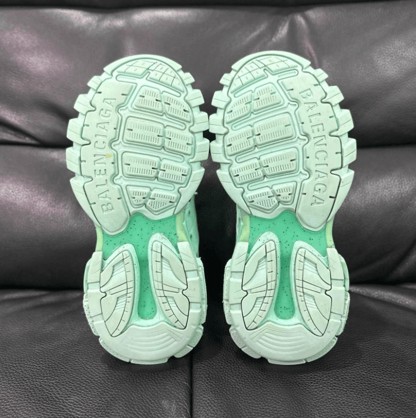 Balenciaga Balenciaga retro chunky sneakers Size US 8 / EU 41 - 4 Thumbnail