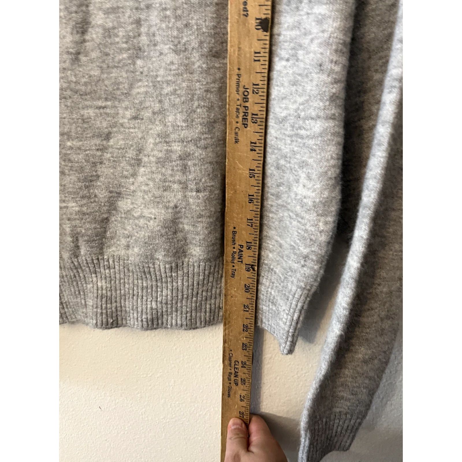 H&M H&M Womens Pullover Sweater Gray Long Sleeve Crew Neck XS Acrylic Blend Solid Heathered Pattern Size XS / US 0-2 / IT 36-38 - 4 Thumbnail