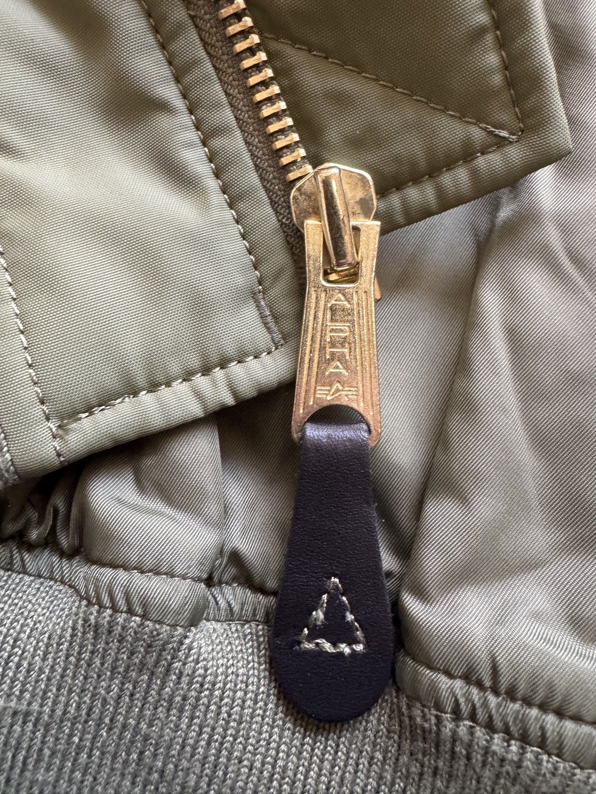 Alpha Industries Alpha Industries MA-1 Skymaster Sage Size US S / EU 44-46 / 1 - 4 Thumbnail