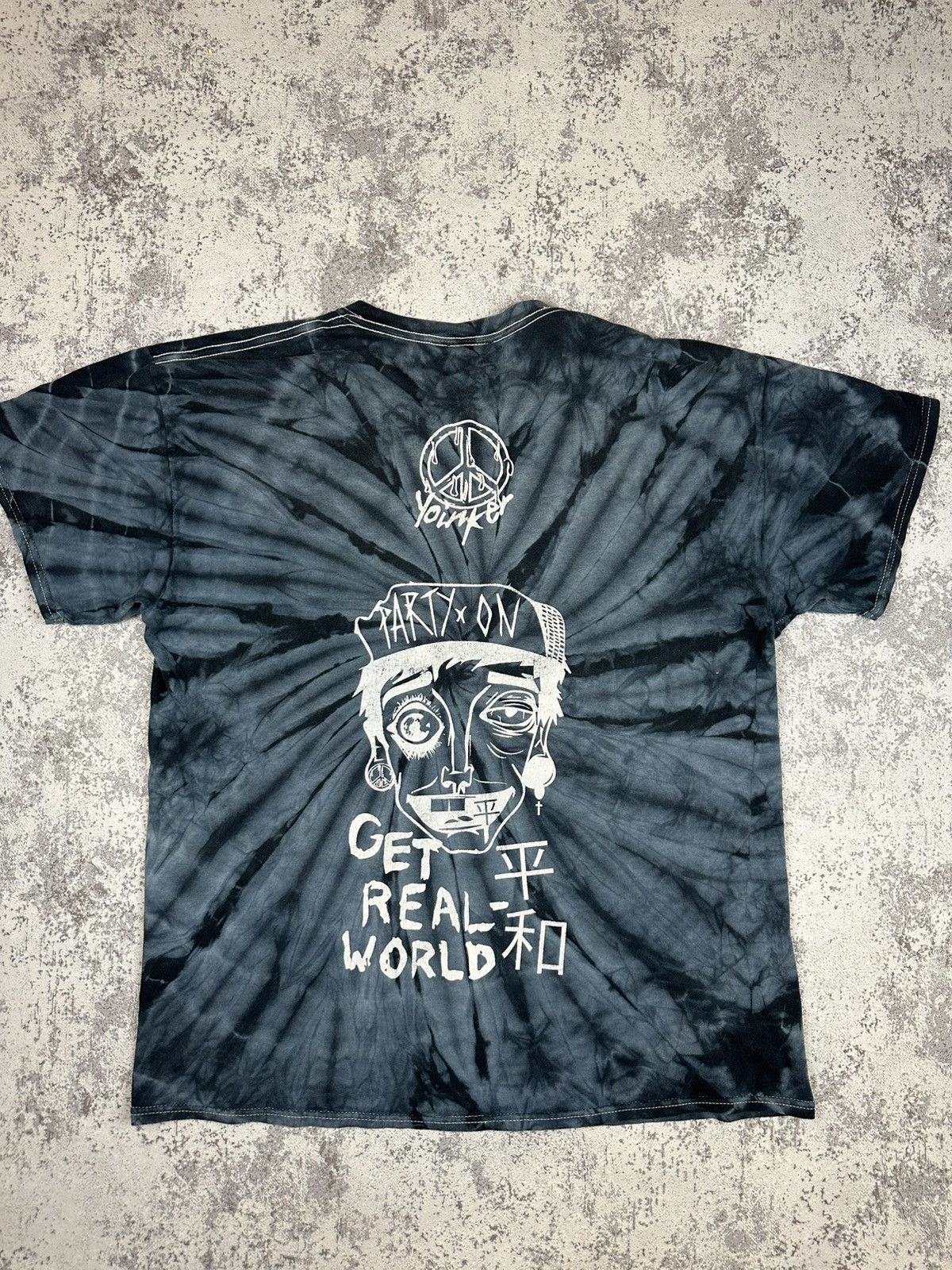 Vintage Yoinker Skate Club Tie-Dye Y2K T-shirt Size US L / EU 52-54 / 3 - 6 Thumbnail