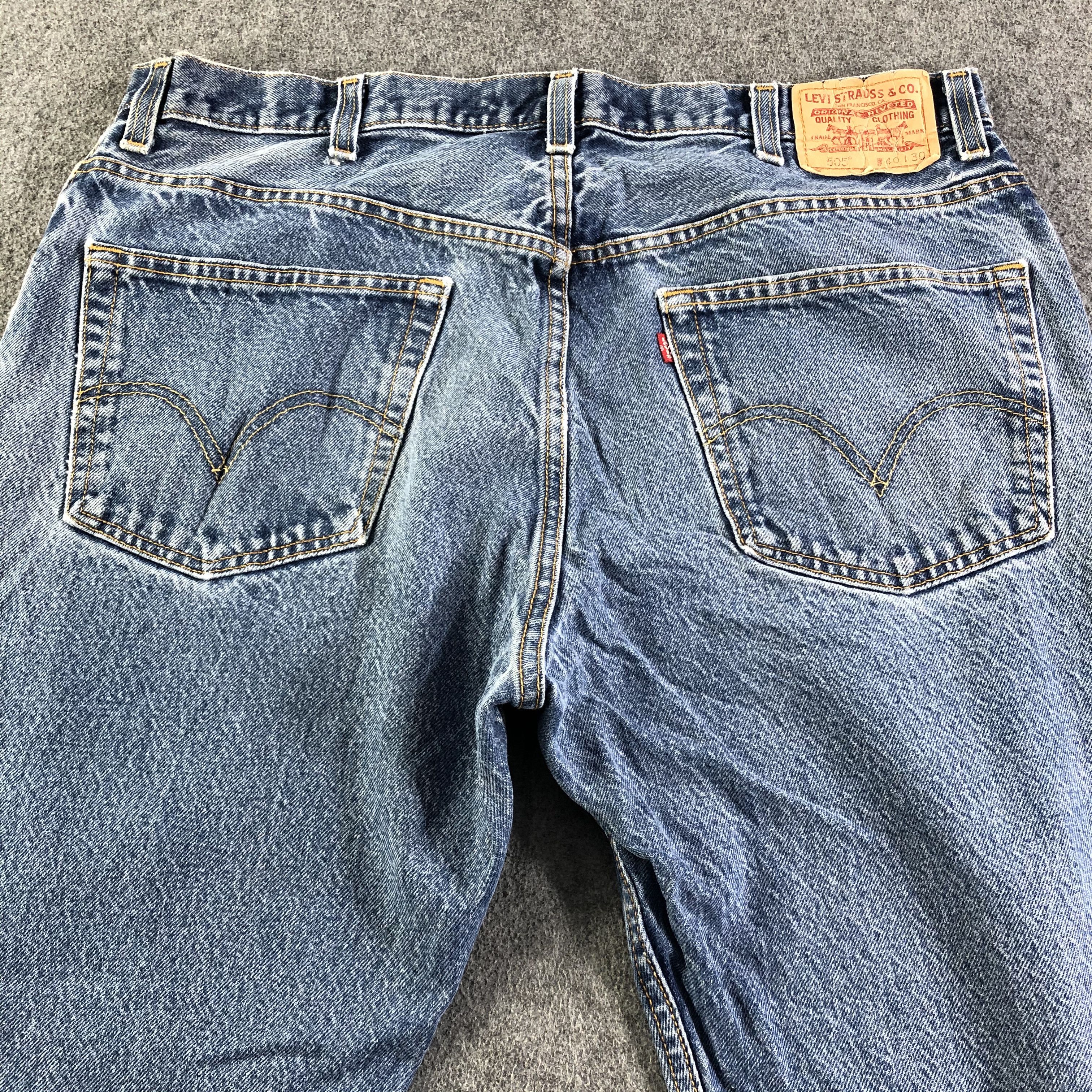 Vintage Blue Wash Levis 505 Jeans-J3118