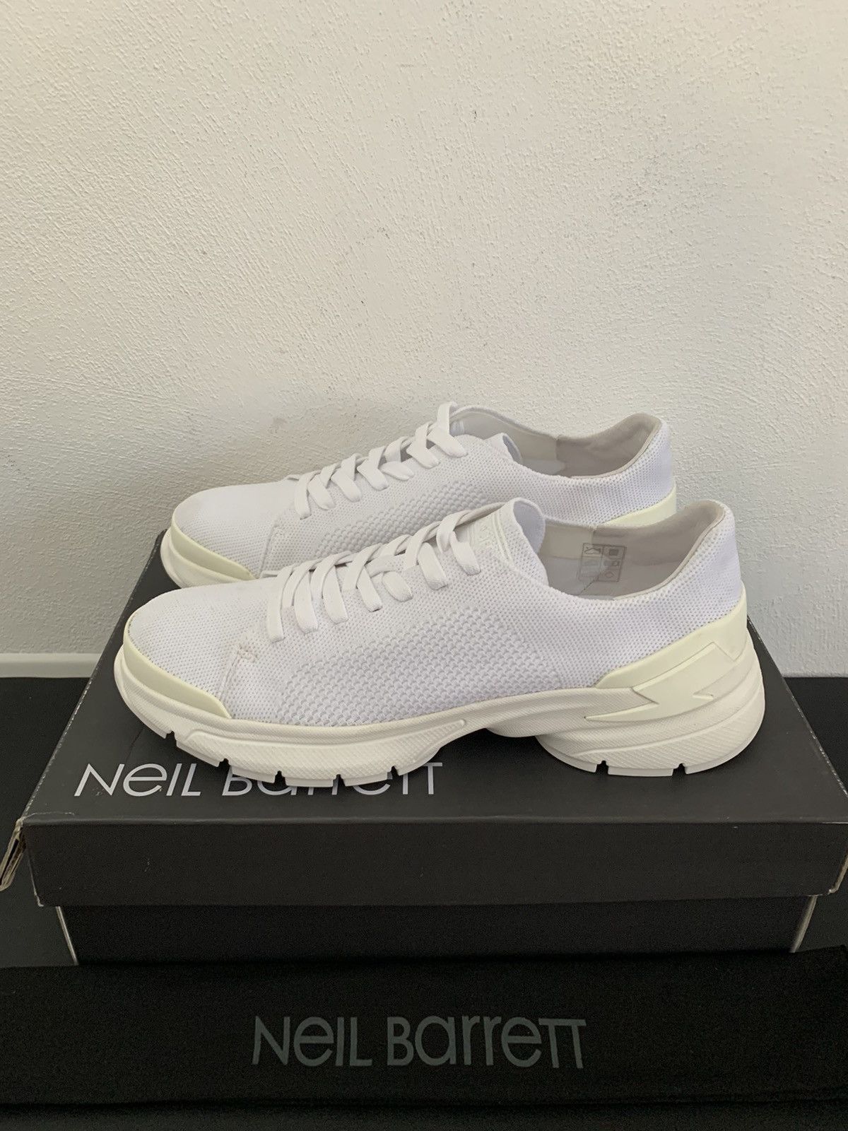 Neil Barrett Neil Barrett Bolt Lace Up Sneakers Size US 8 / EU 41 - 2 Thumbnail
